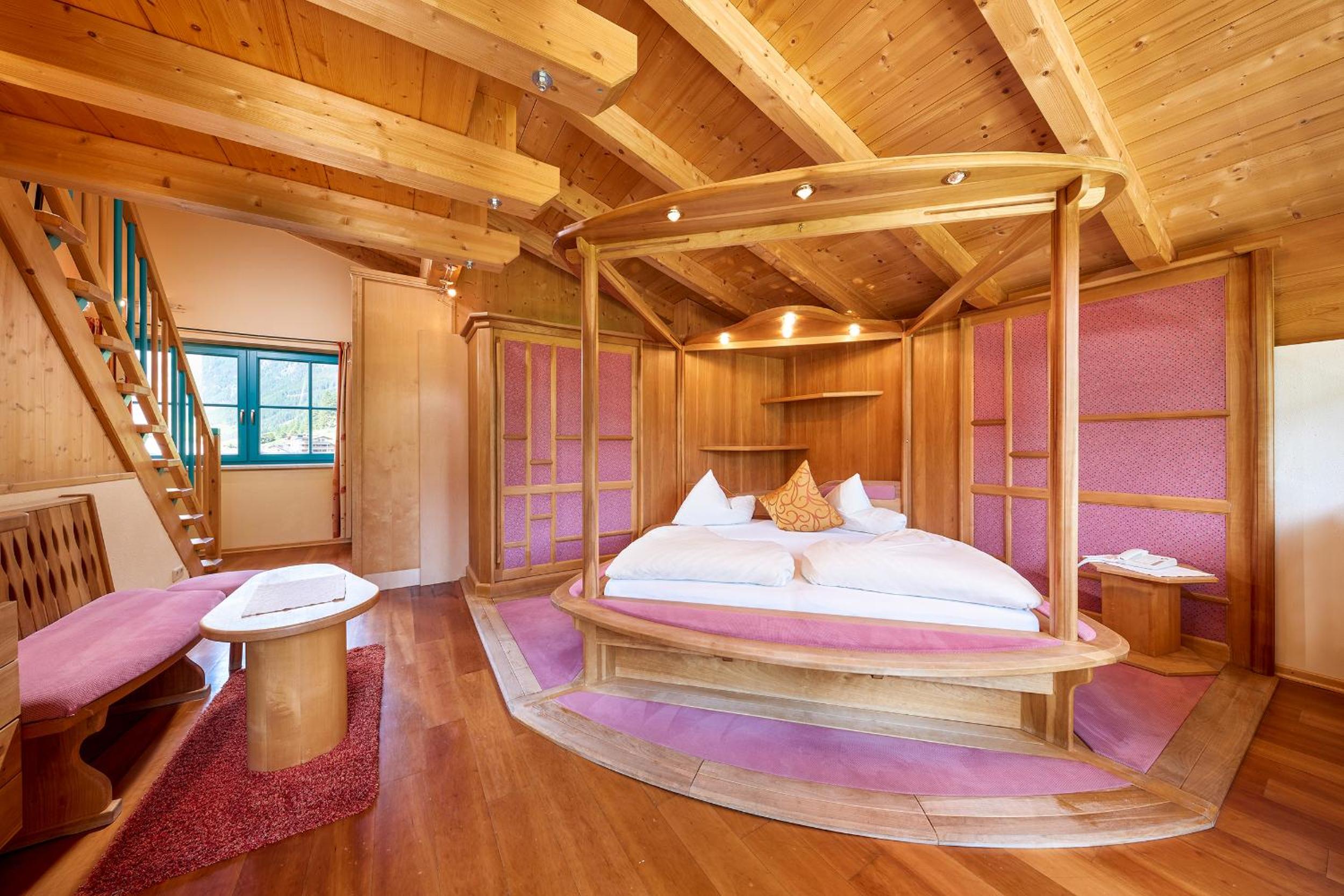 Deluxe Double Room - Photo 3