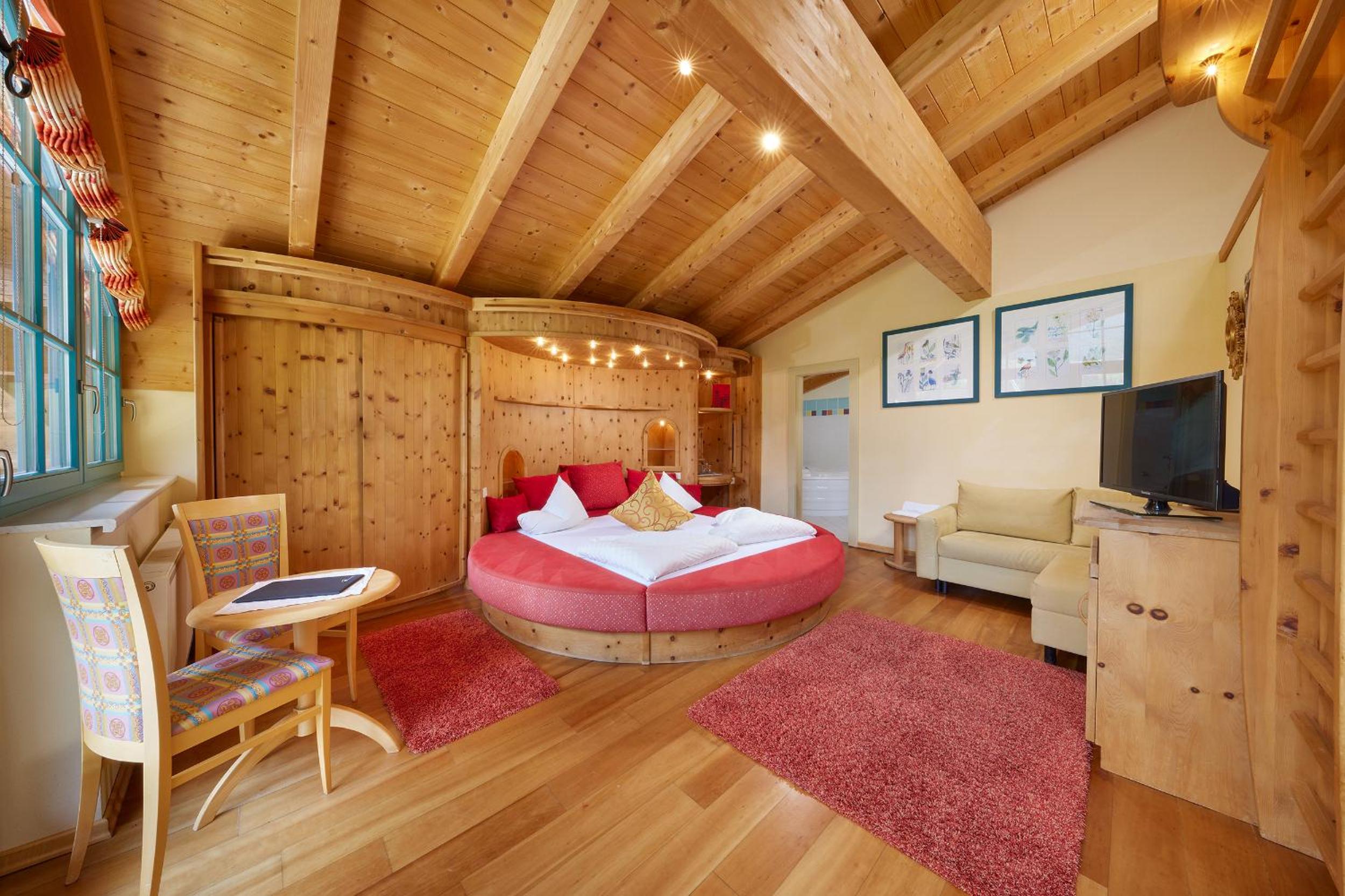 Deluxe Double Room - Photo 1