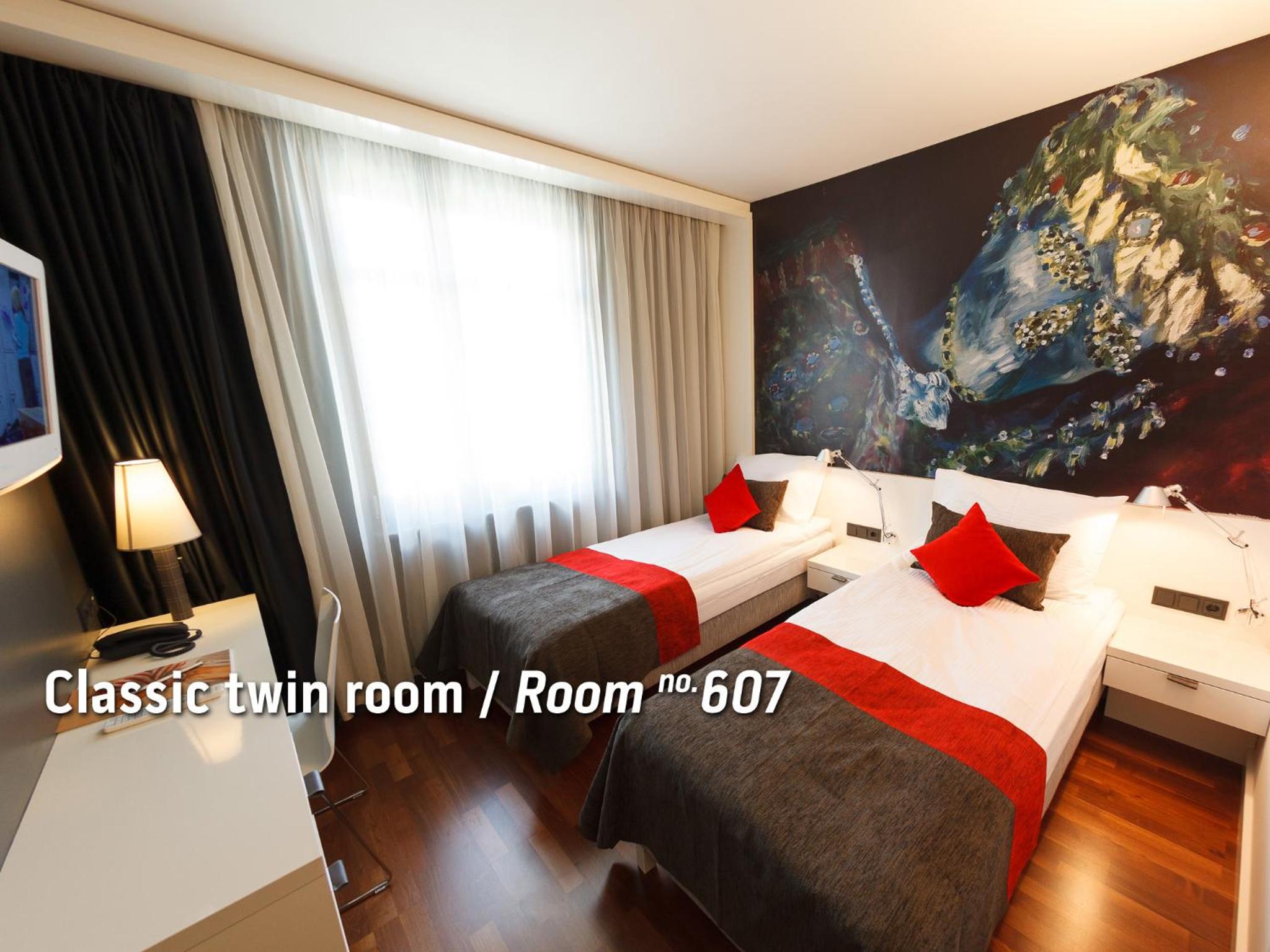 Classic Twin Room - Photo 4