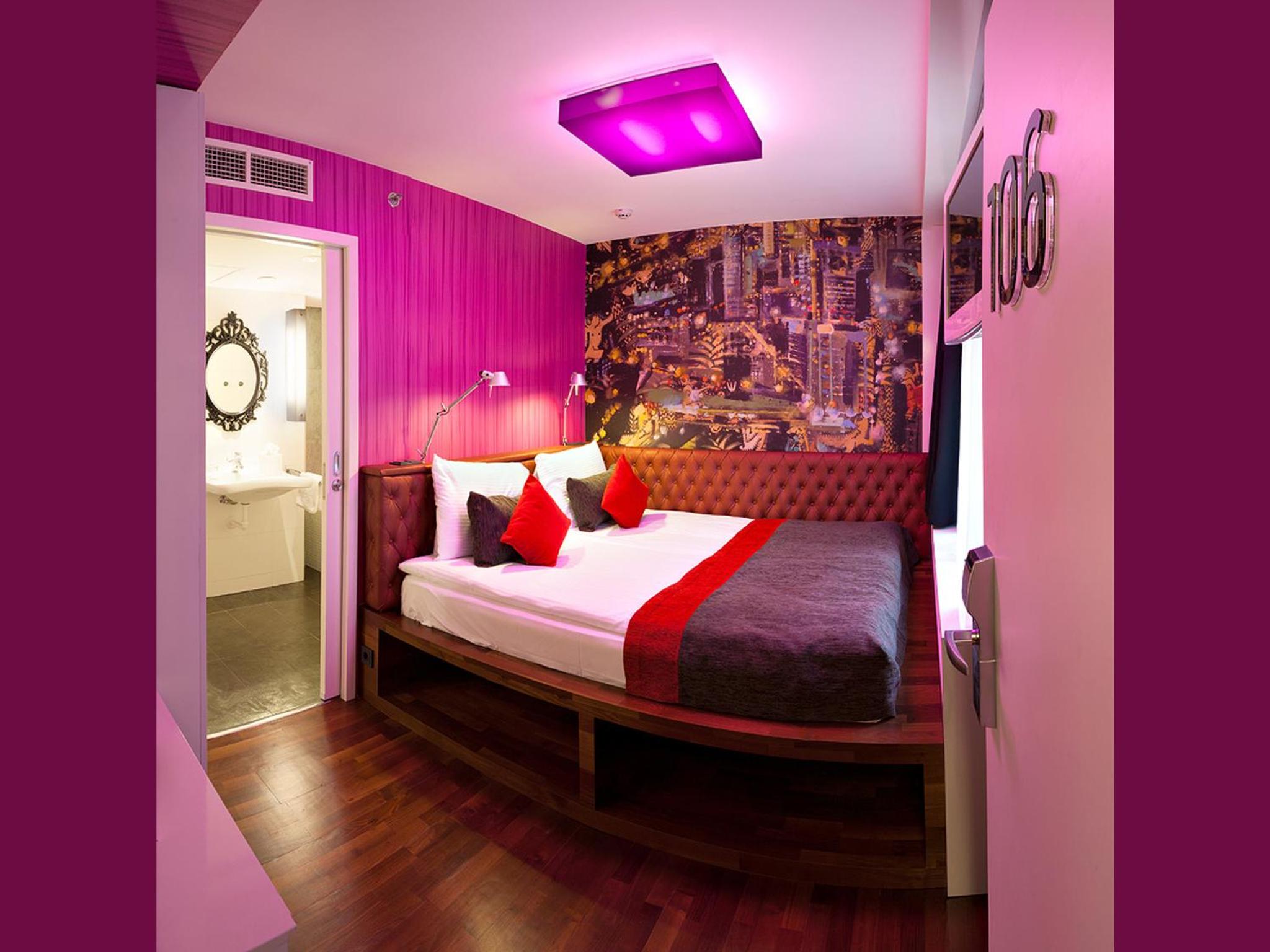 Charm Double Room - Photo 1