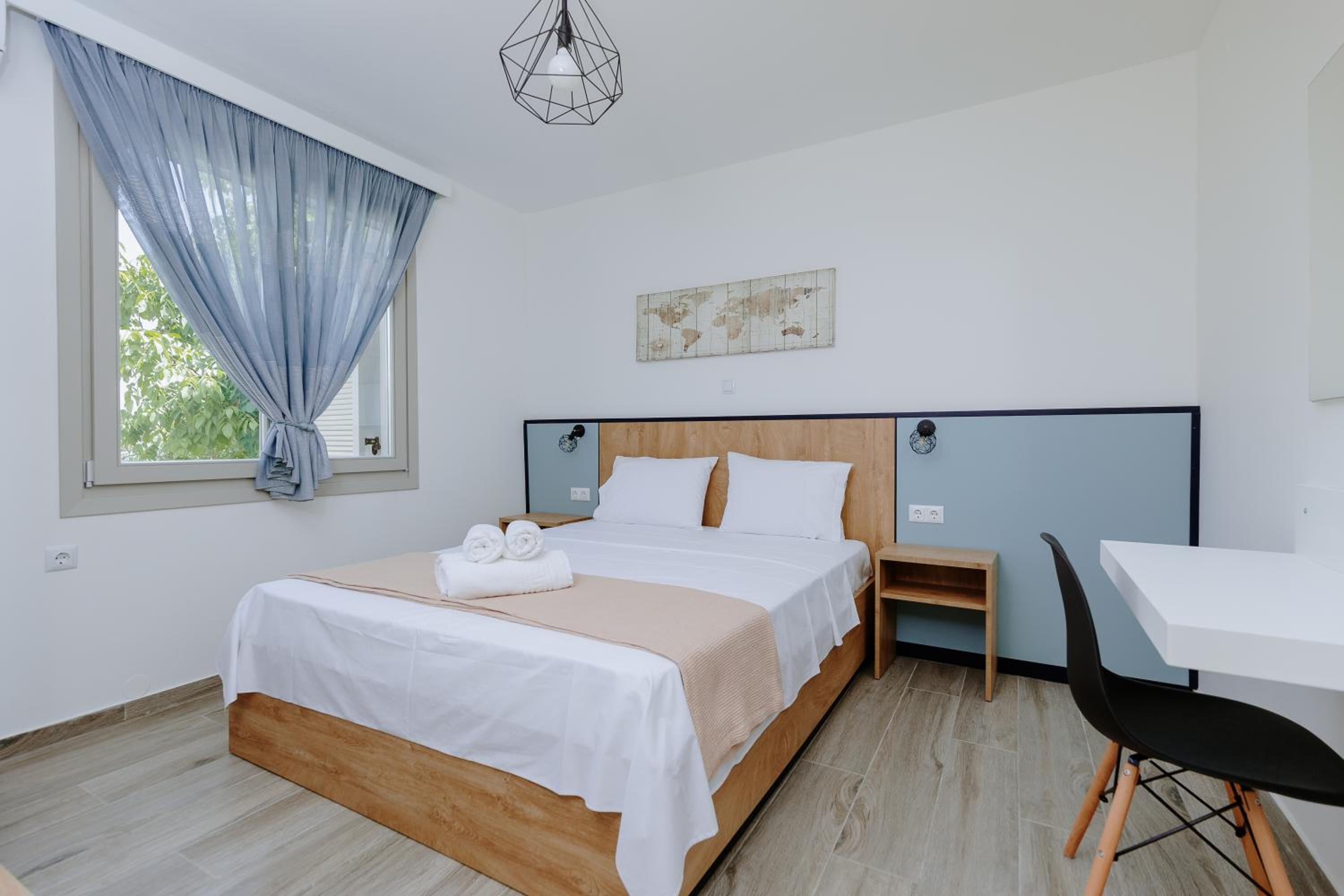 Two-Bedroom Apartment - Photo 12
