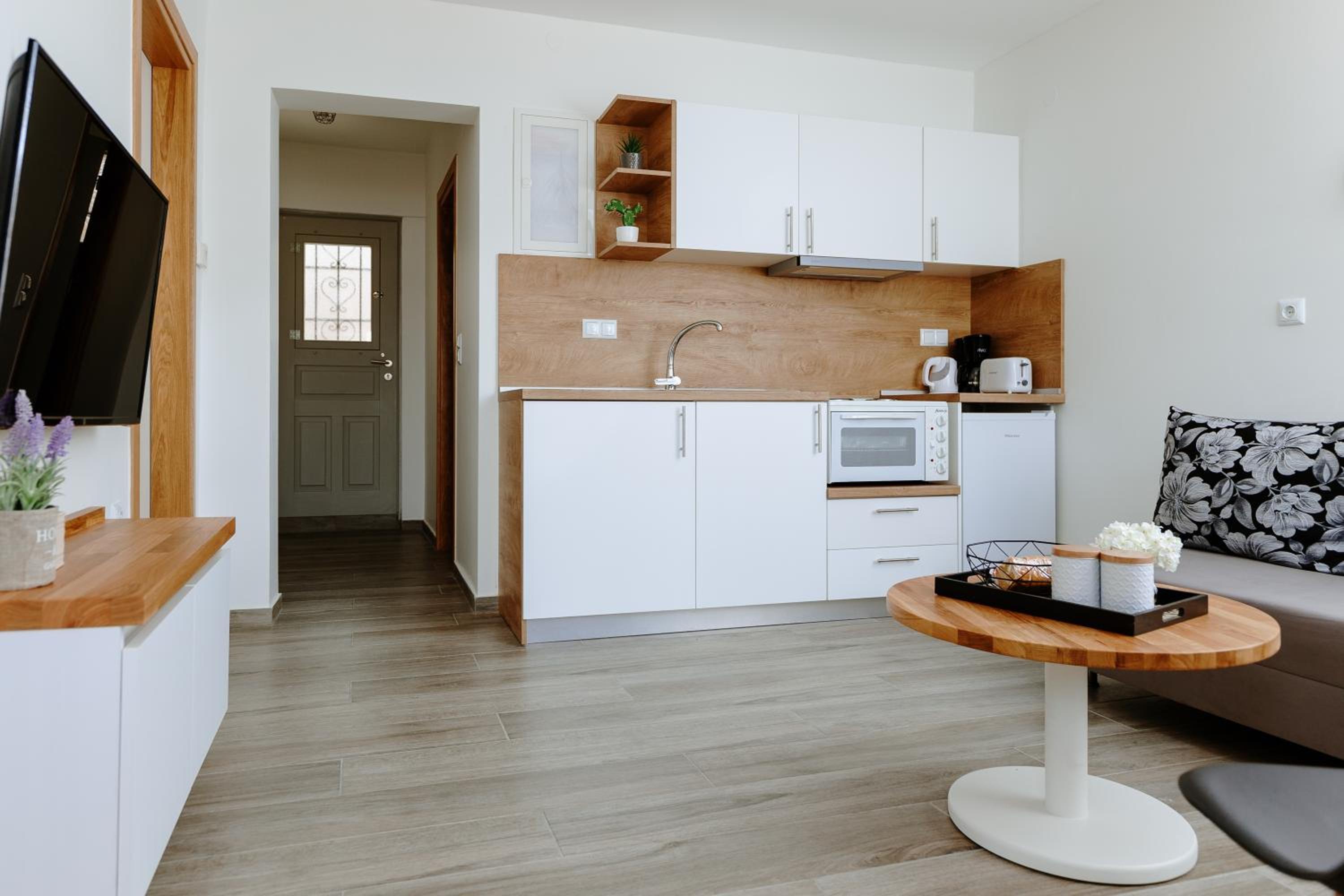 Two-Bedroom Apartment - Photo 10