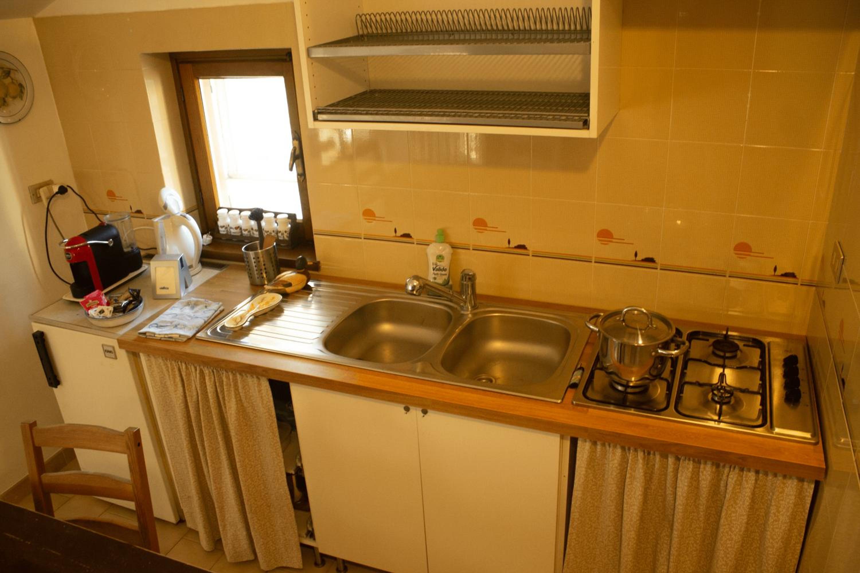 Two-Bedroom House - Photo 30
