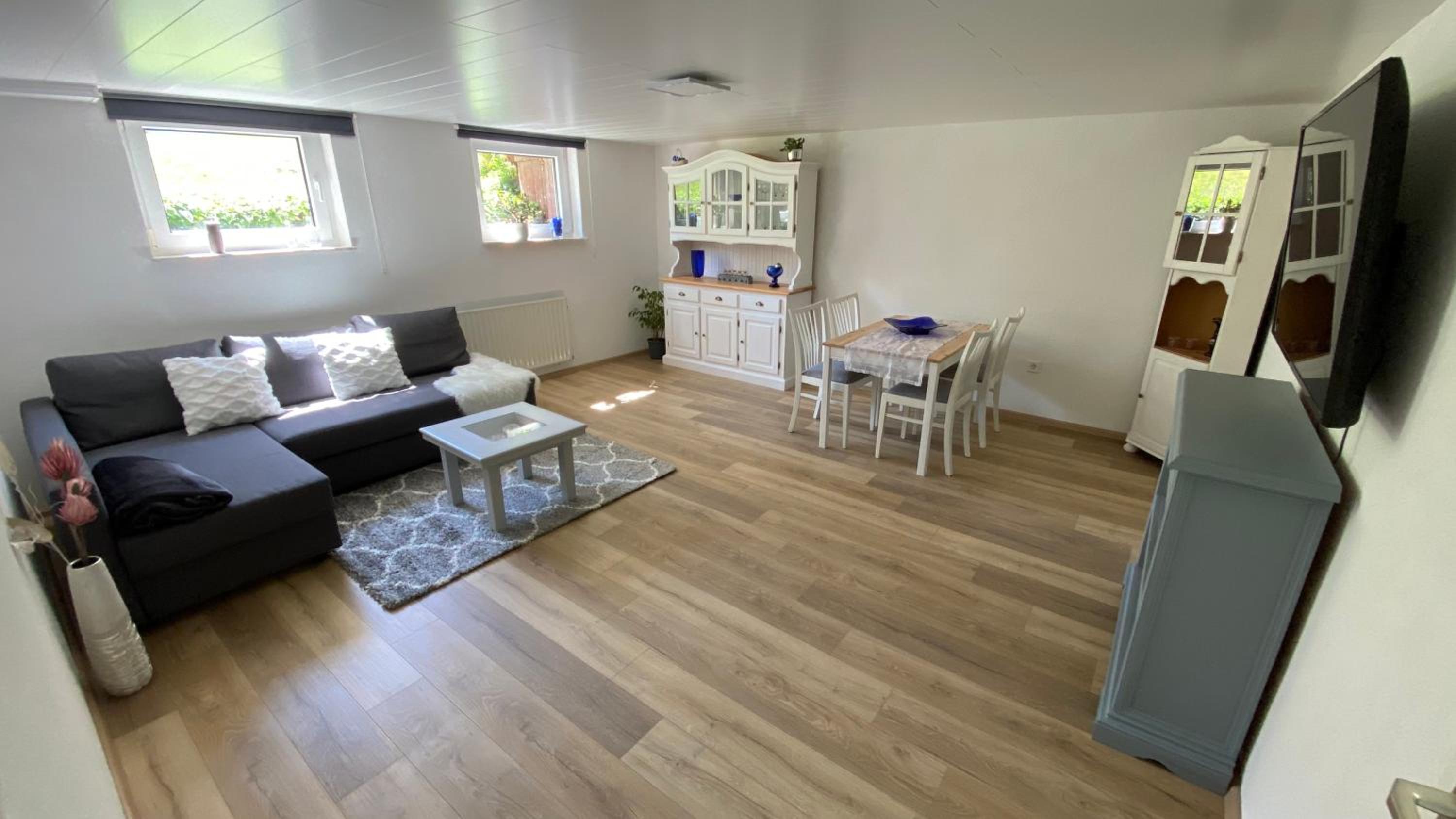 One-Bedroom Apartment - Photo 4