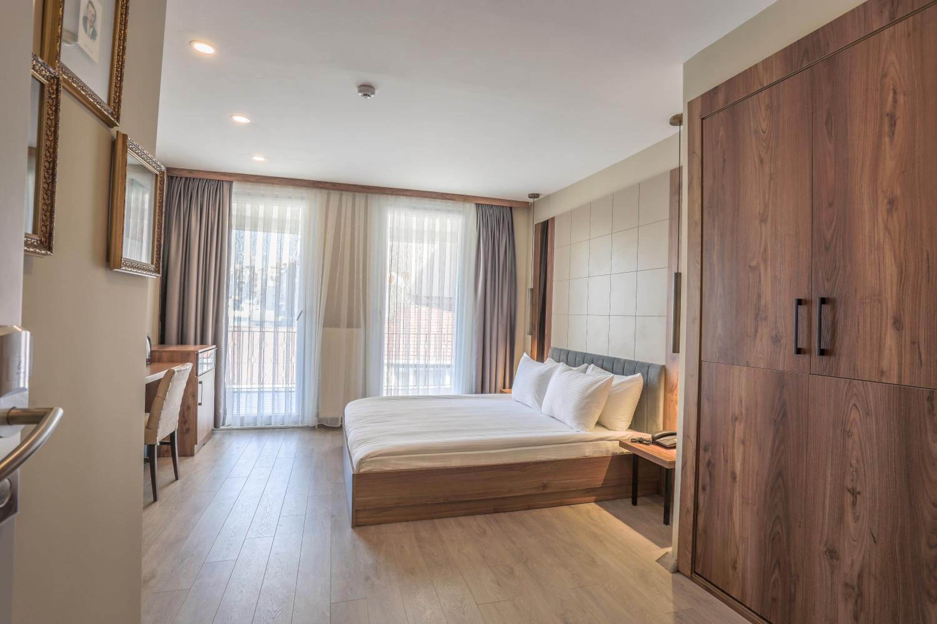 Quadruple Room photo 1