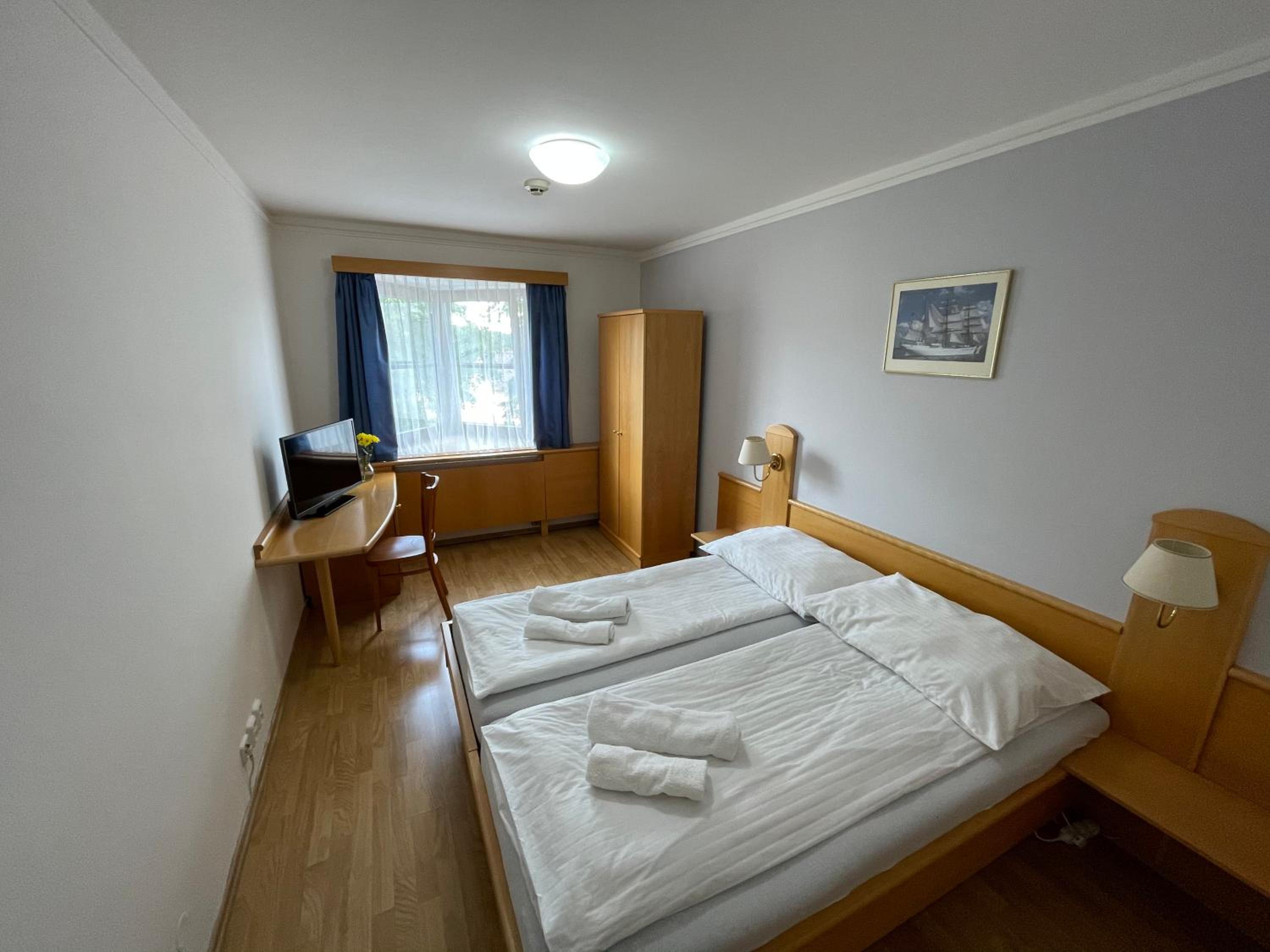 Double Room with Private Bathroom photo 3