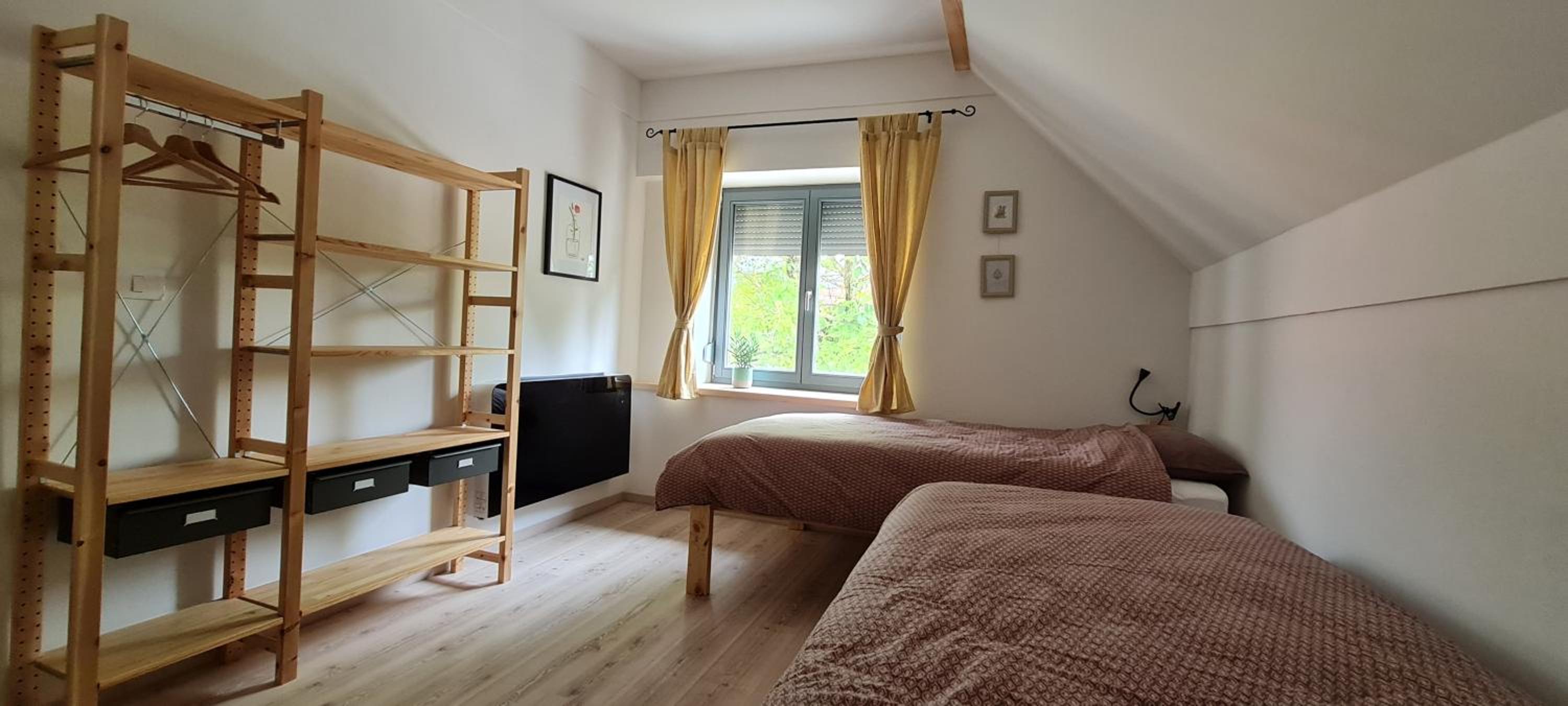 Triple Room with Shared Bathroom photo 3