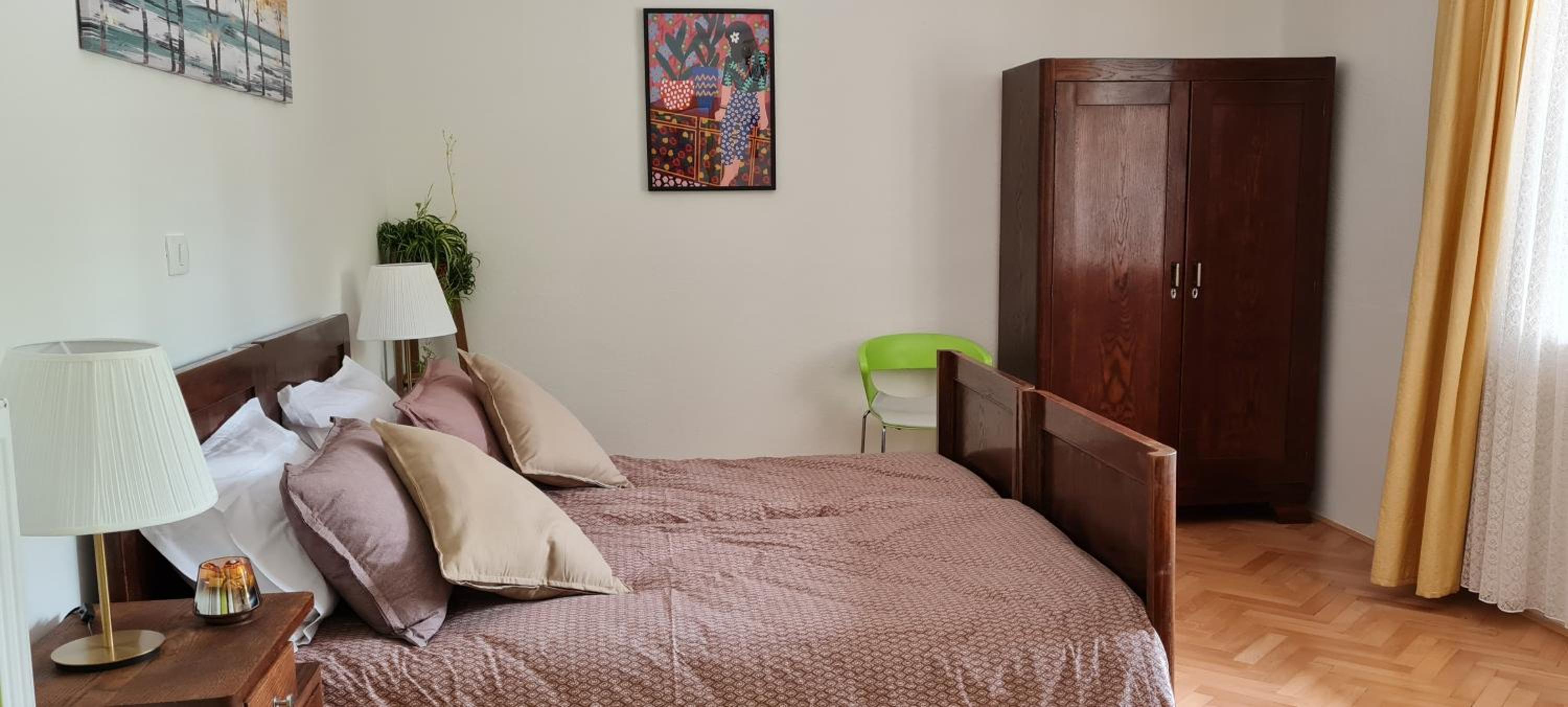 Double or Twin Room with Shared Bathroom photo 1