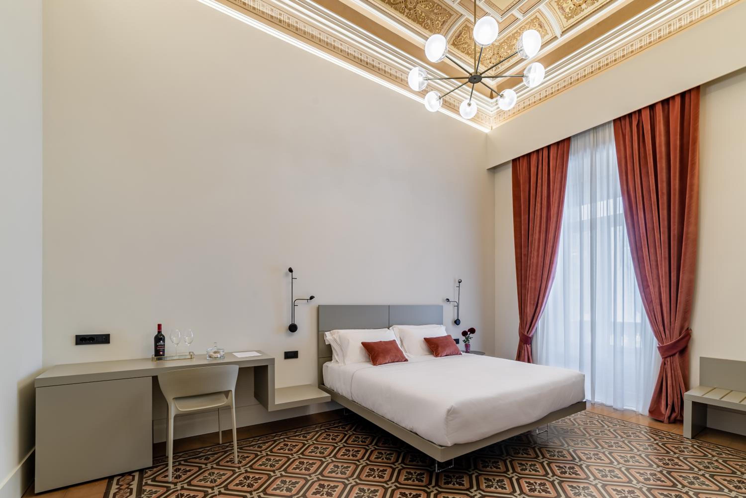 Superior Double Room - Photo 1