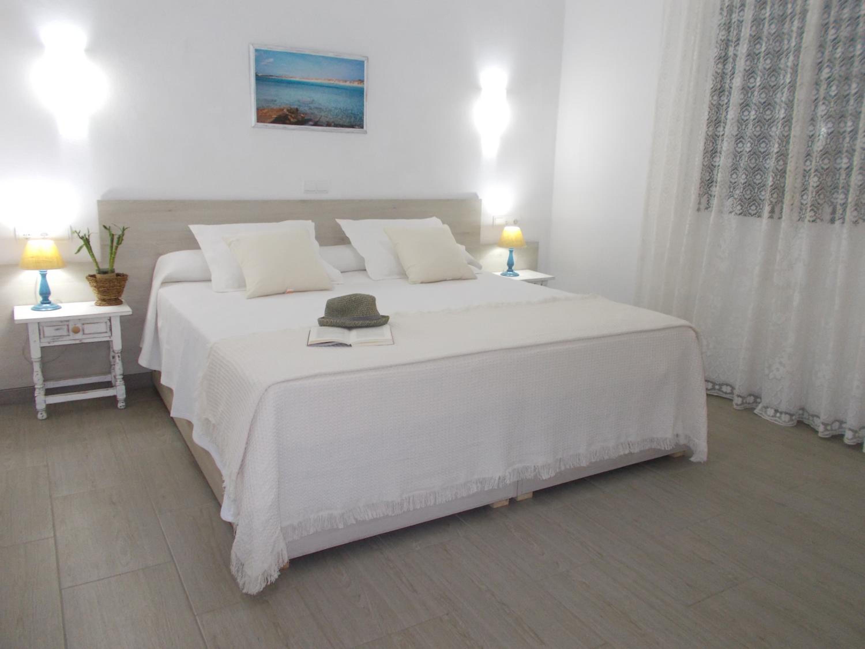 Apartment with Terrace photo 3