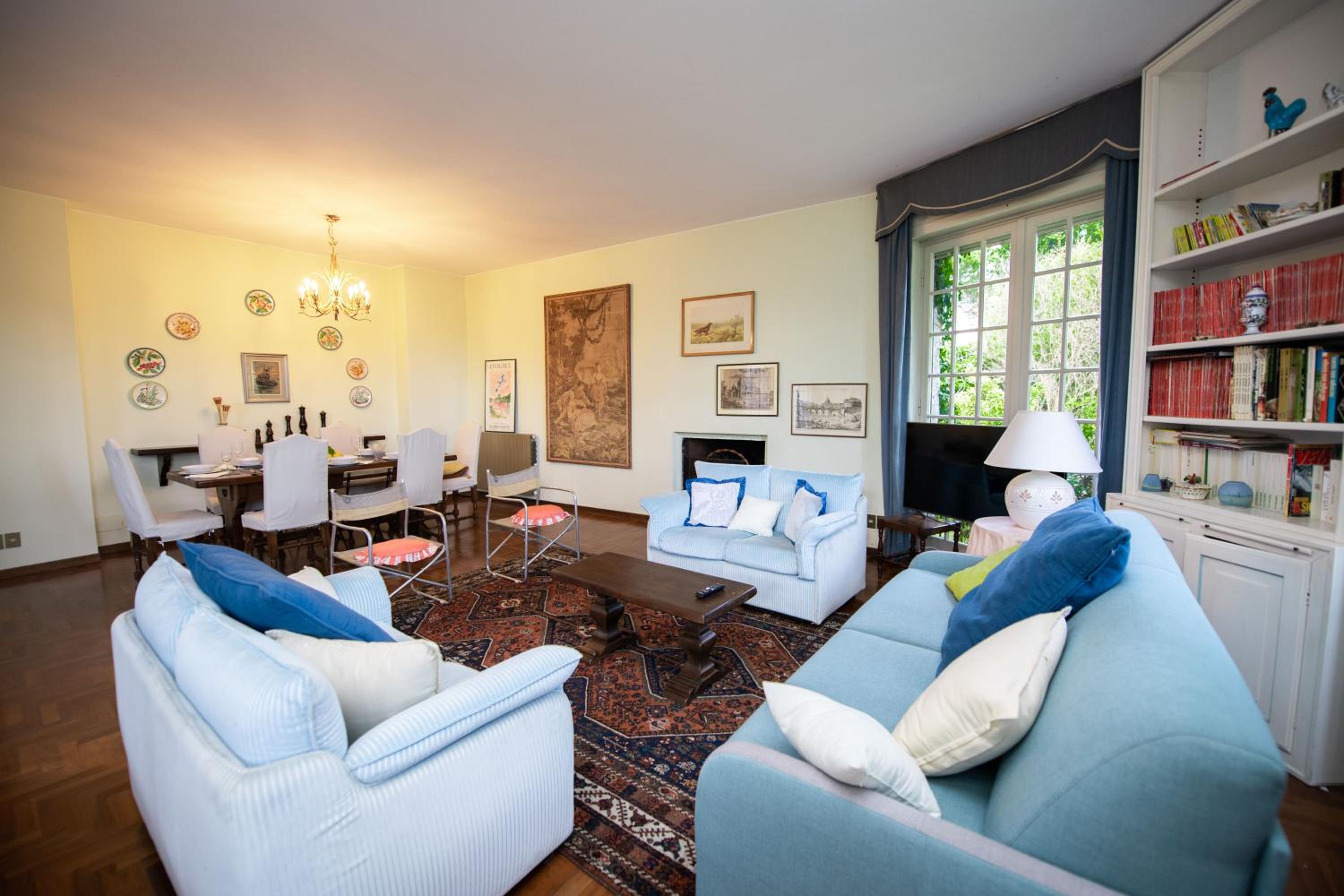 Three-Bedroom Villa photo 1
