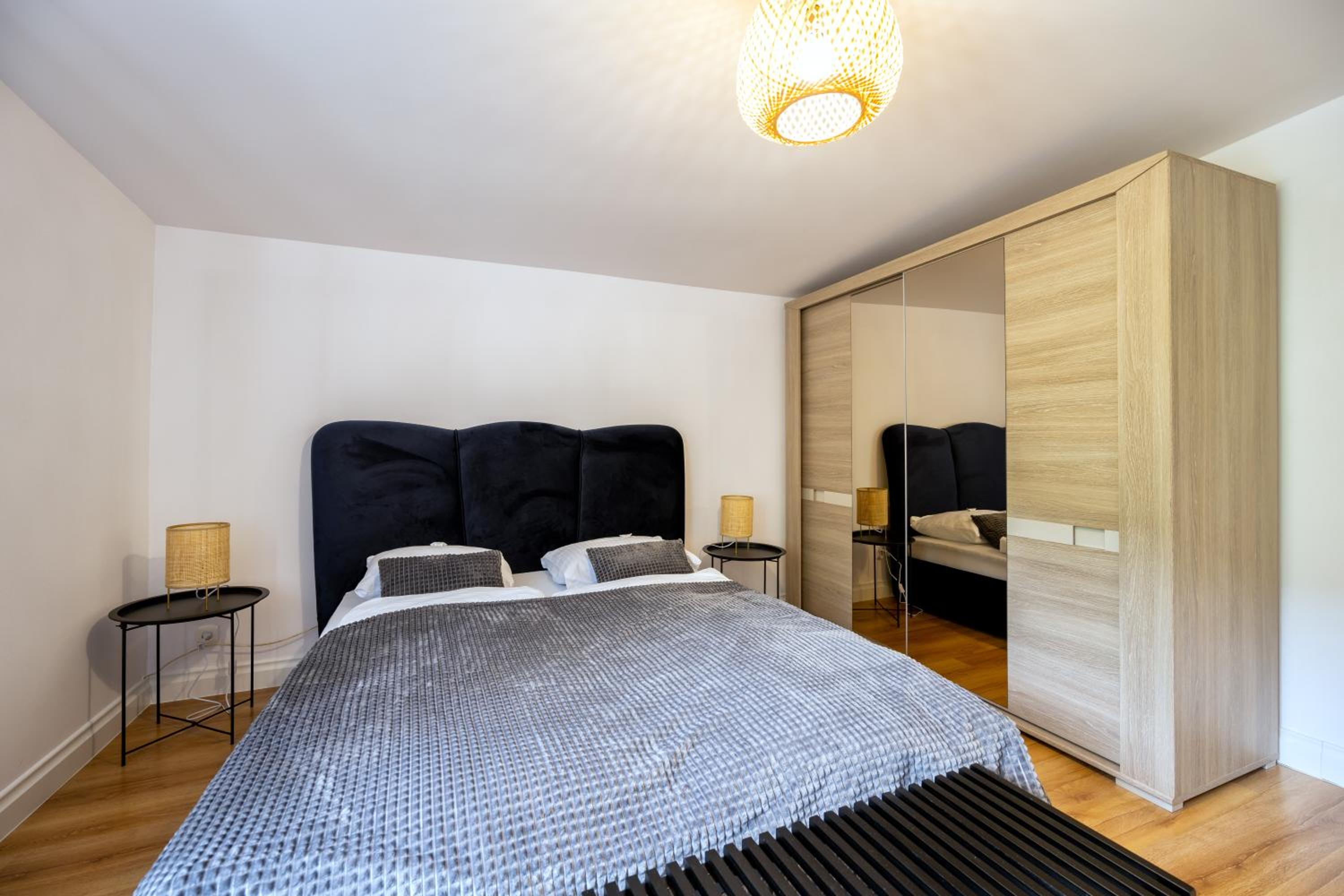 Two-Bedroom Apartment - Photo 3