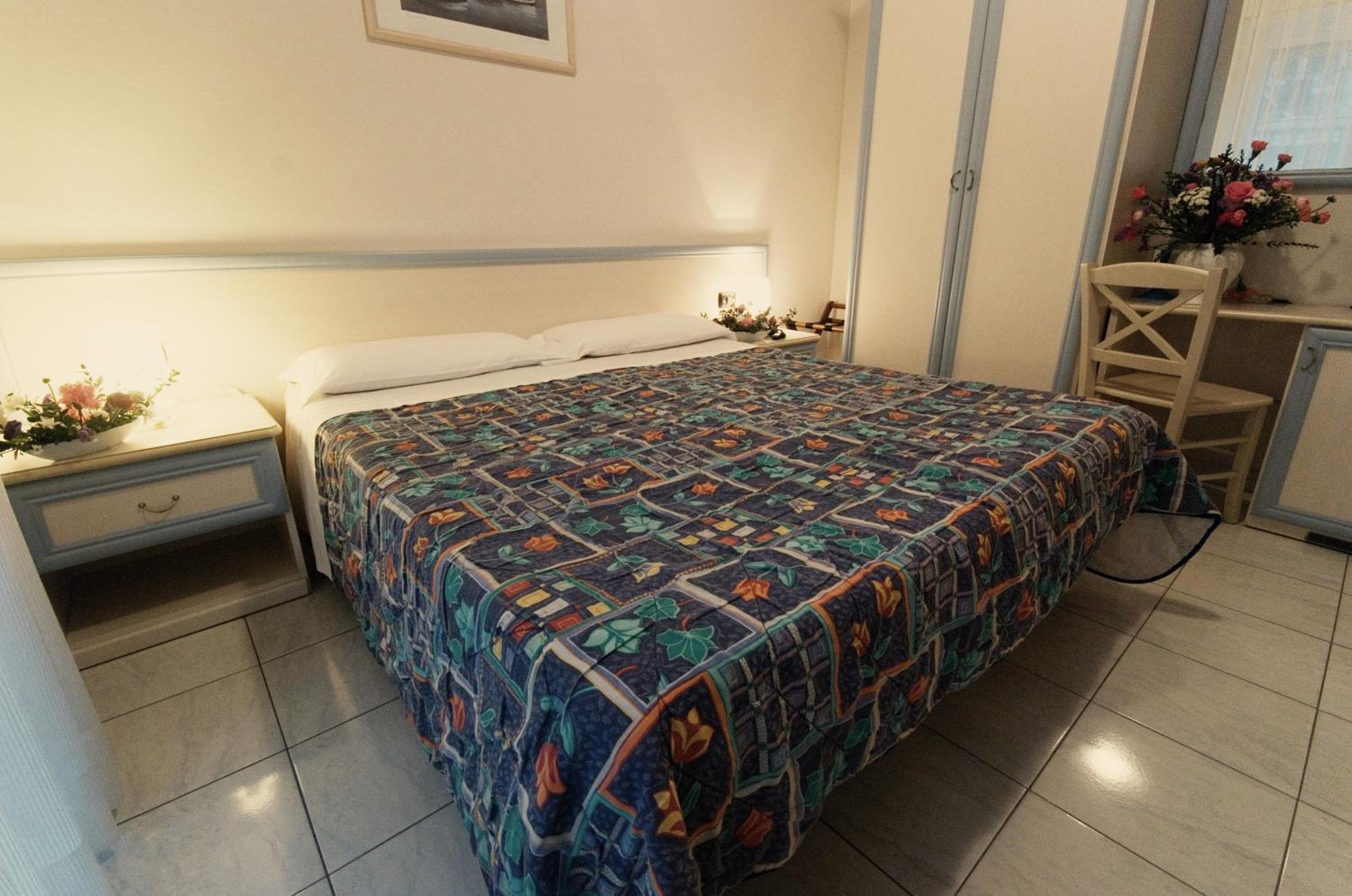 Double or Twin Room photo 1