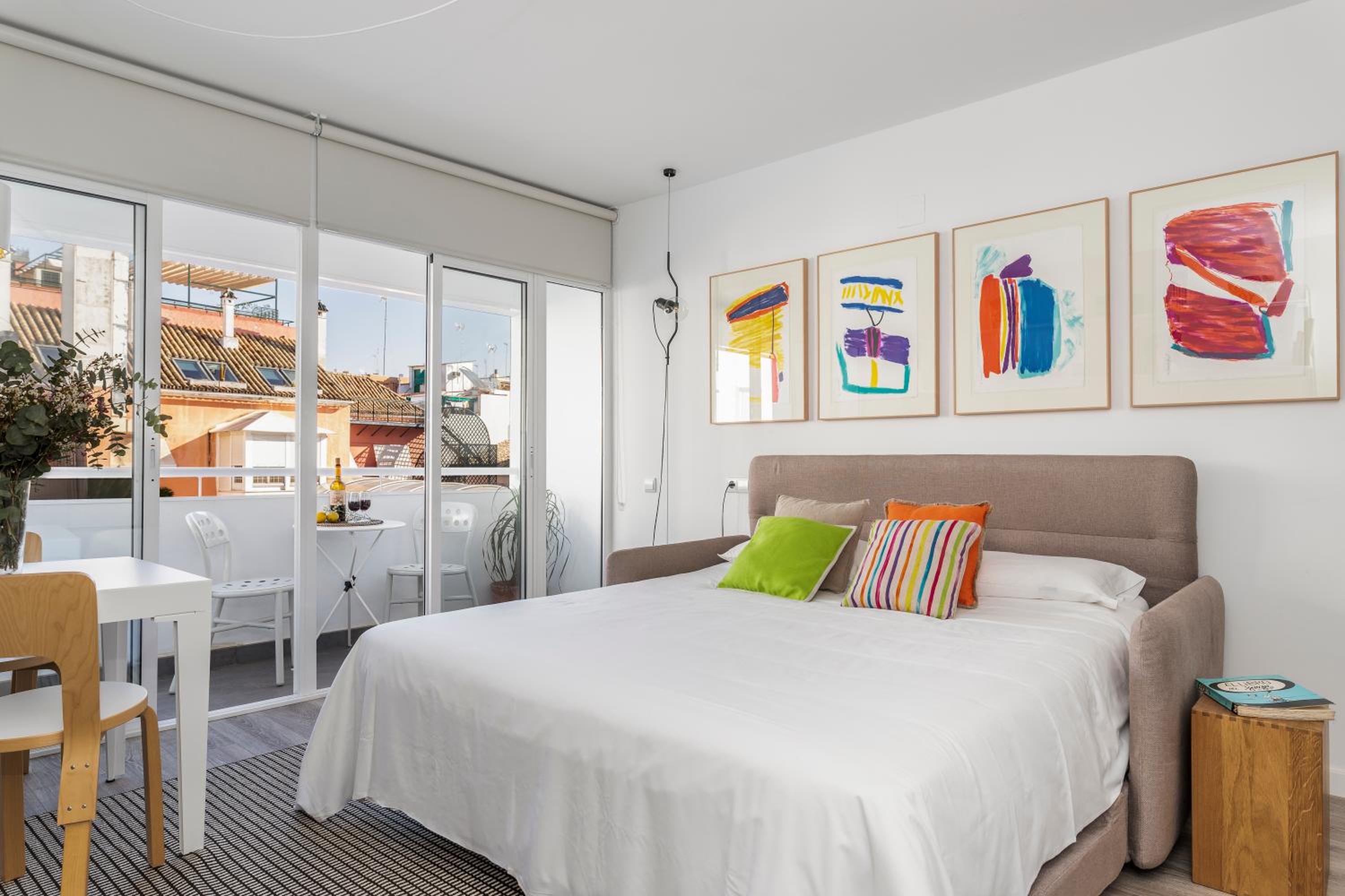 Estudio con terraza