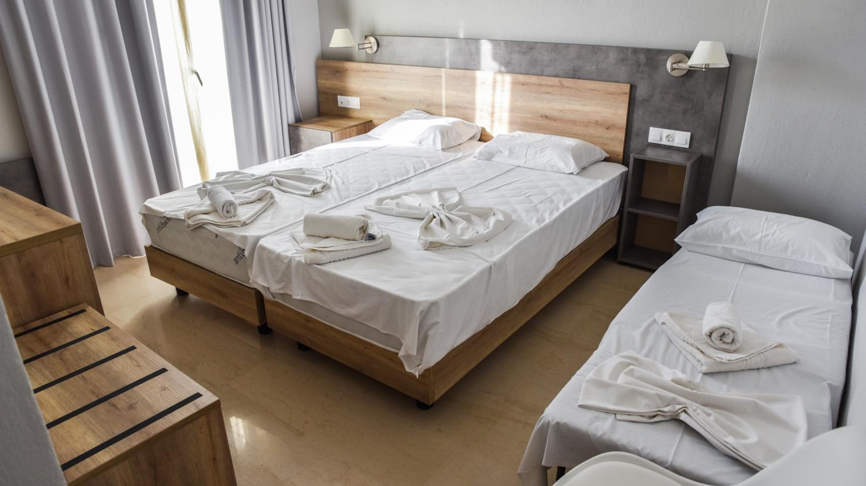 Superior Triple Room photo 1