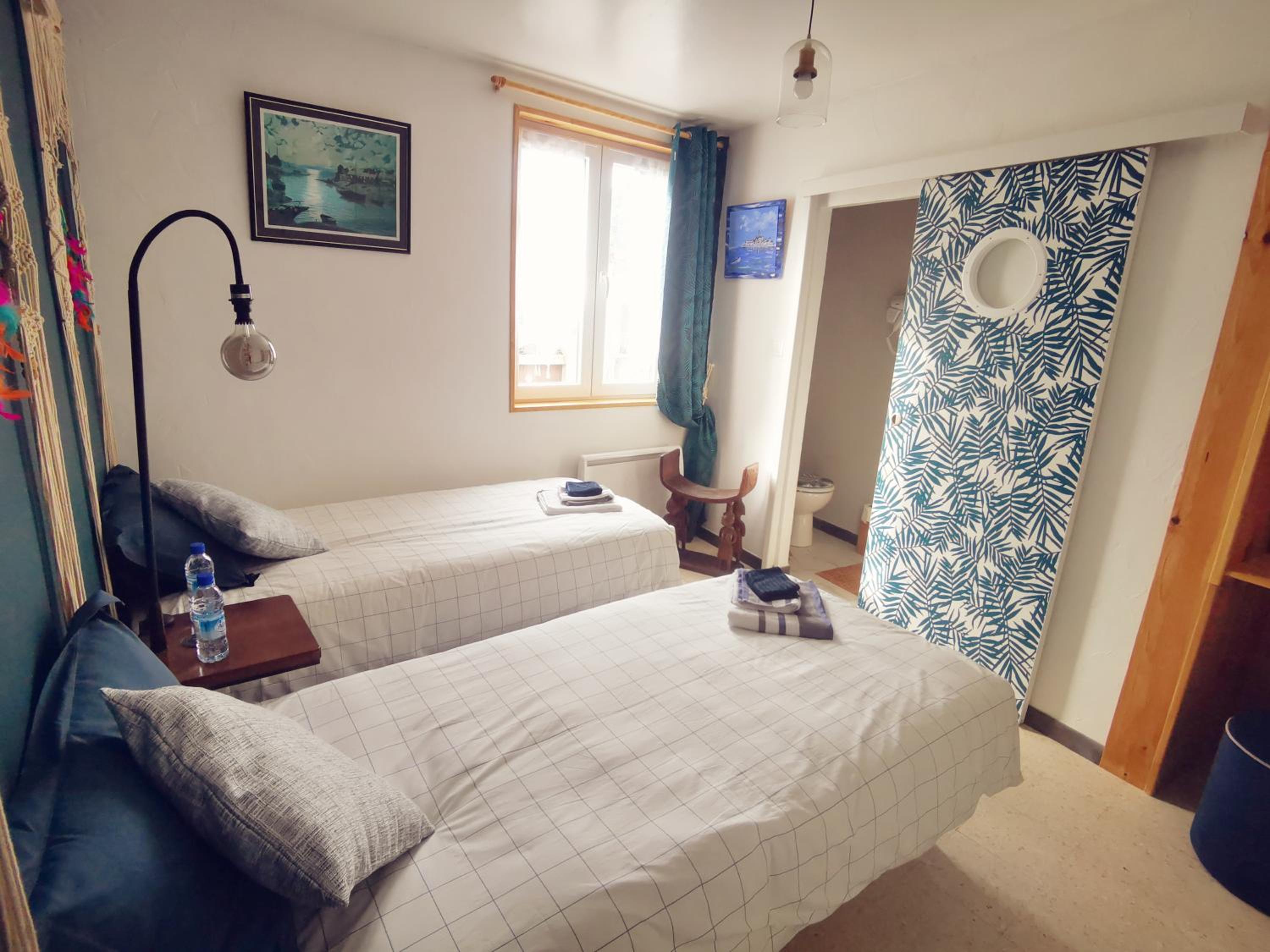 Twin Room with Private Bathroom
