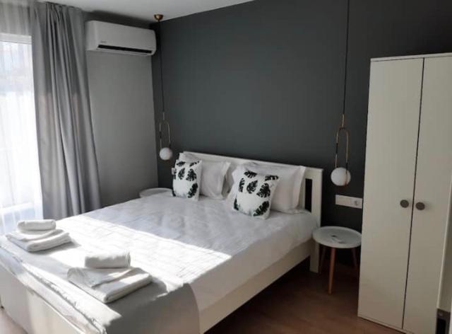 Two-Bedroom Apartment - Photo 10