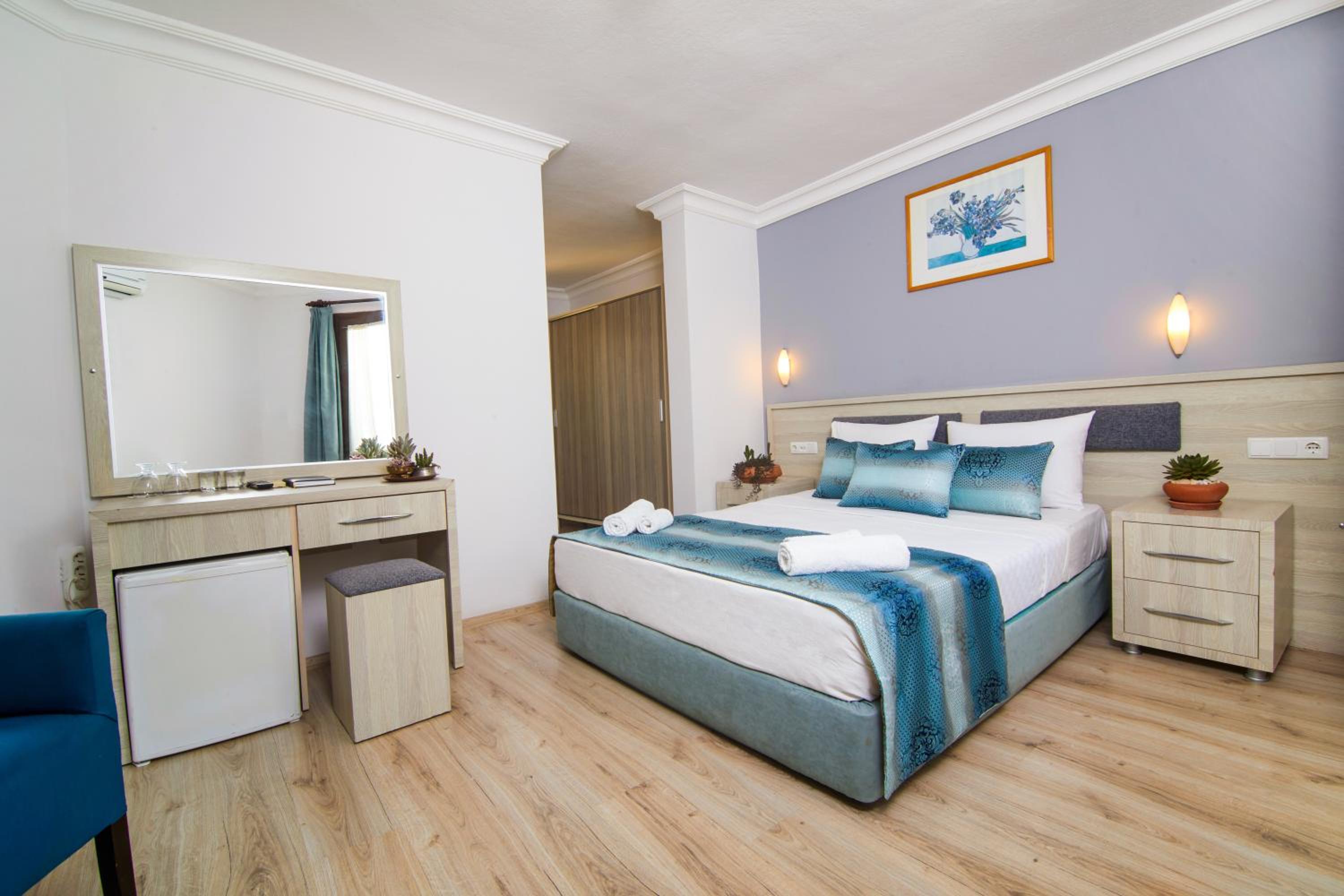 Standard Double Room - Photo 1