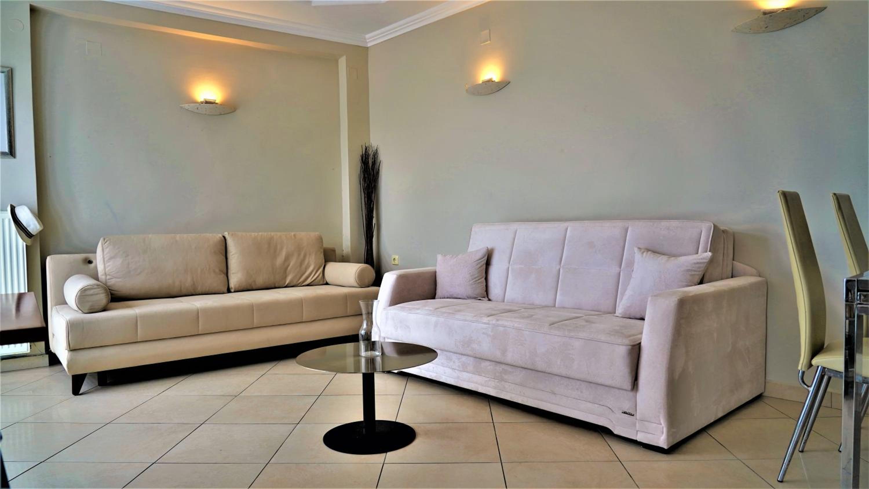 Special Offer - Luxury Two Bedroom Apartment