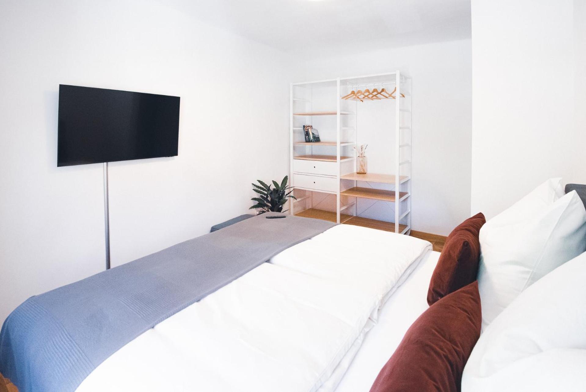 Three-Bedroom Apartment photo 1