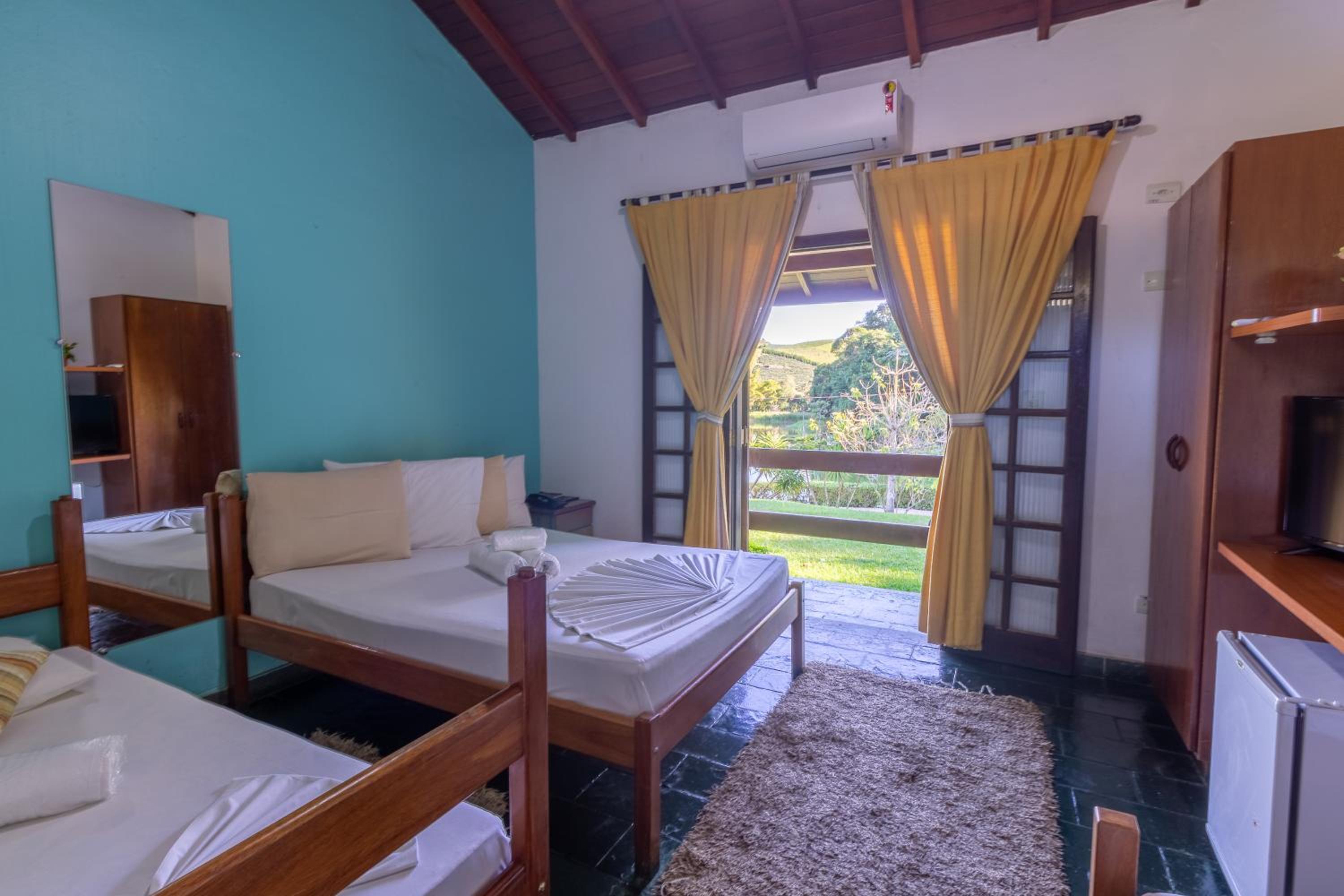 Superior Double or Twin Room with Lake View photo 1