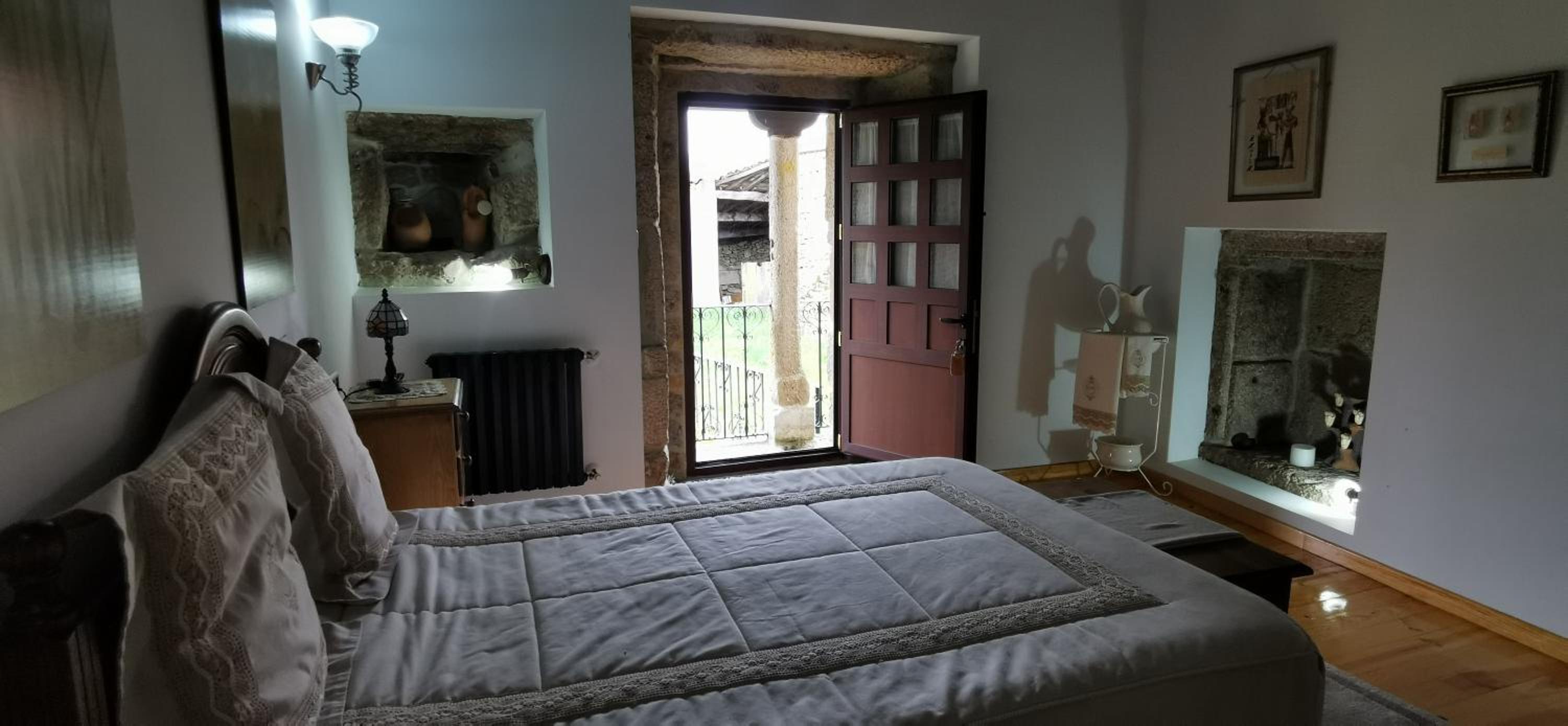 Double Room - Photo 3