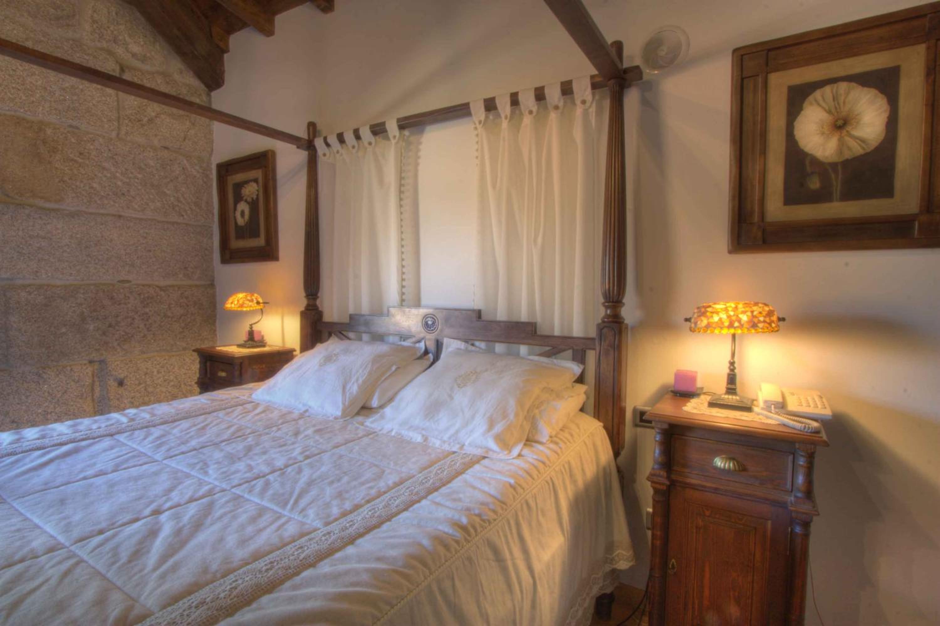Deluxe Room - Photo 2