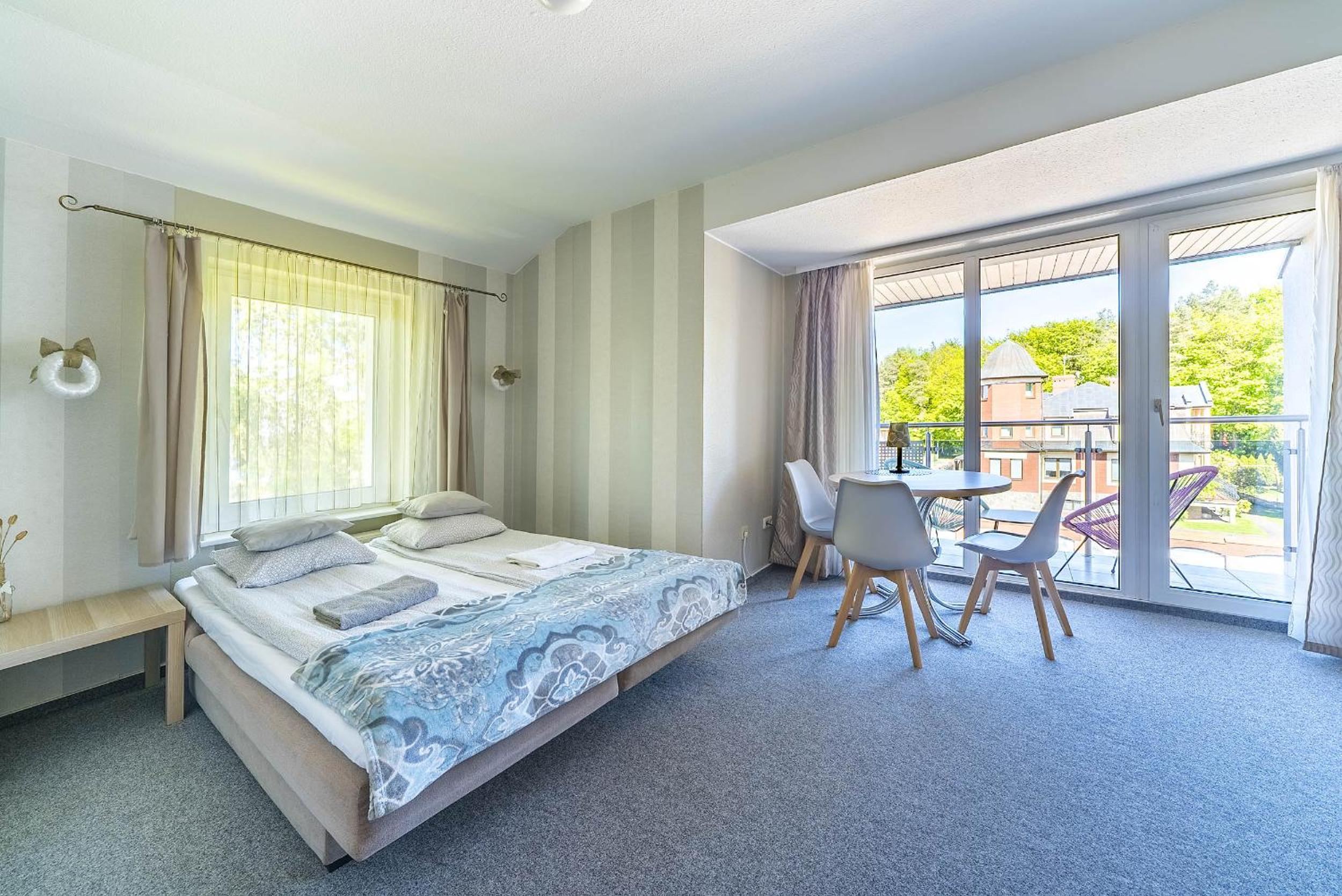 Deluxe Double Room with Balcony photo 1
