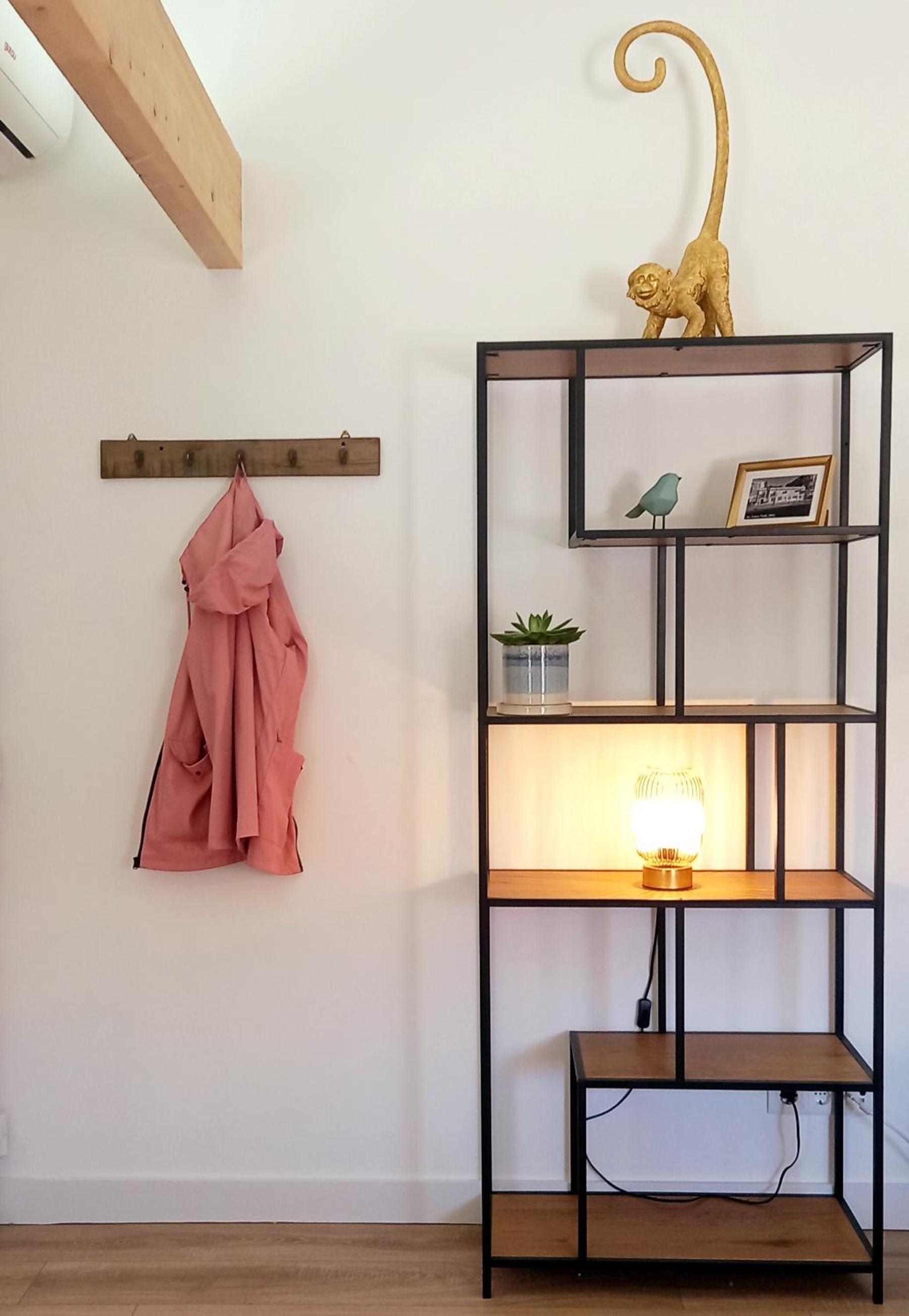 One-Bedroom Apartment - Photo 18