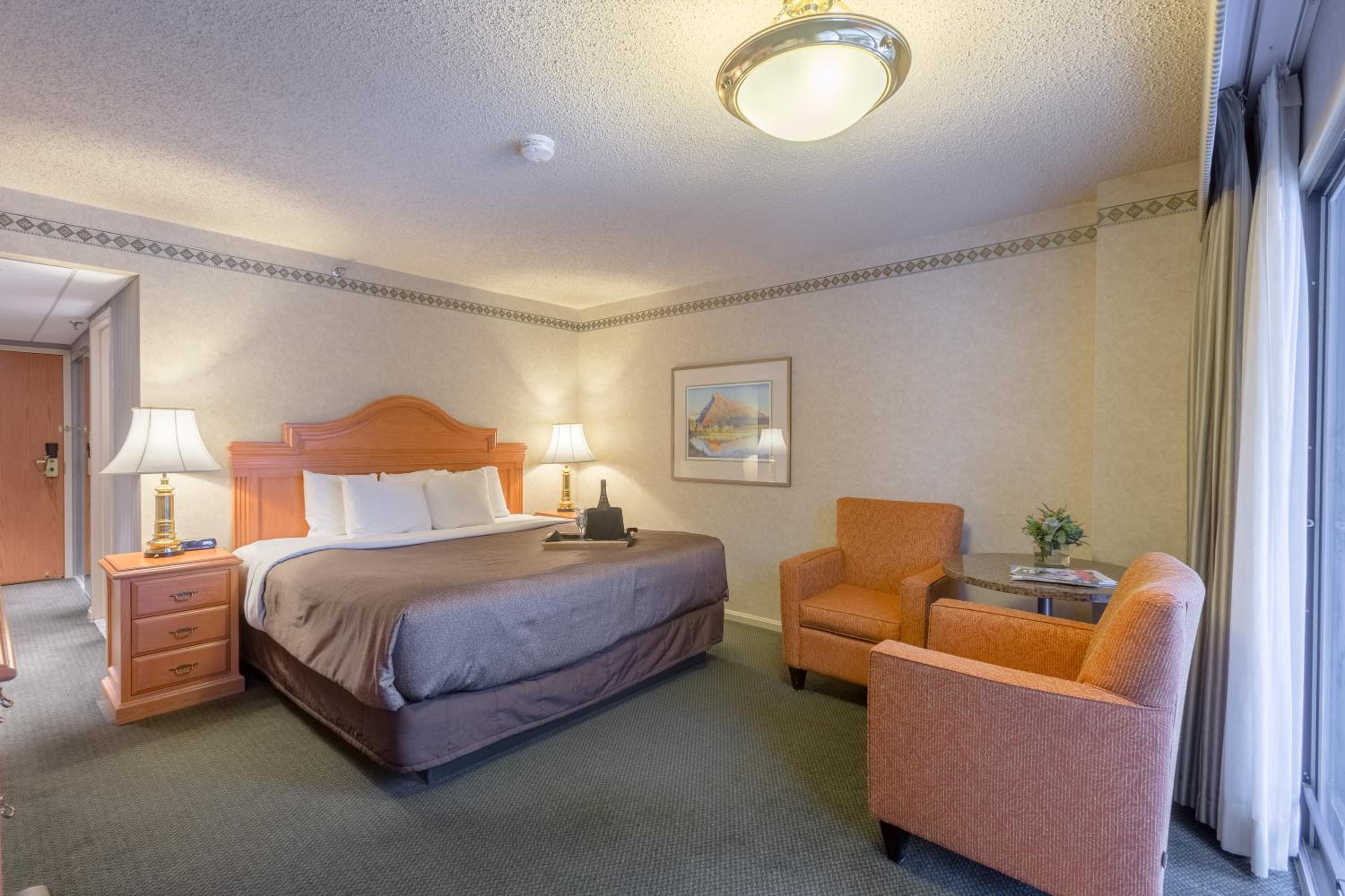 Superior Corner King Room (Connecting Room) photo 1