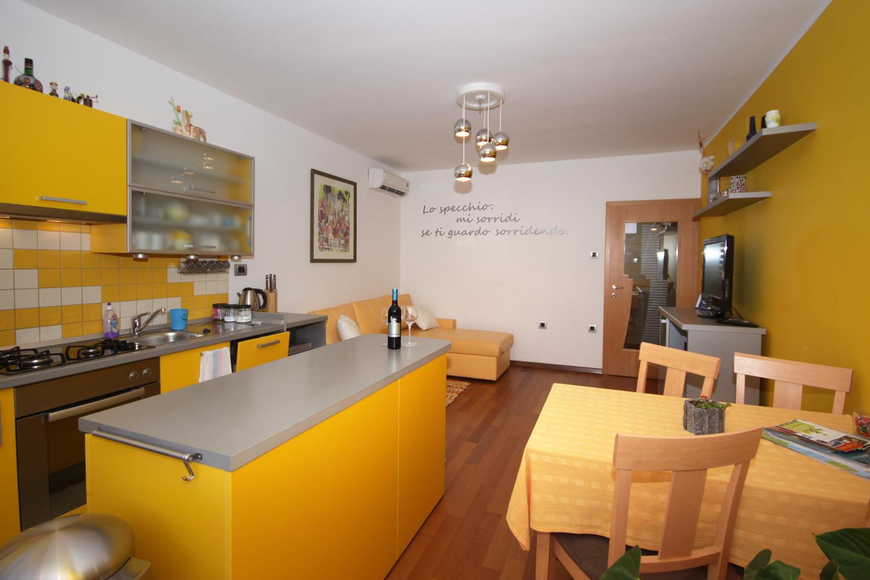 Apartment - Photo 30