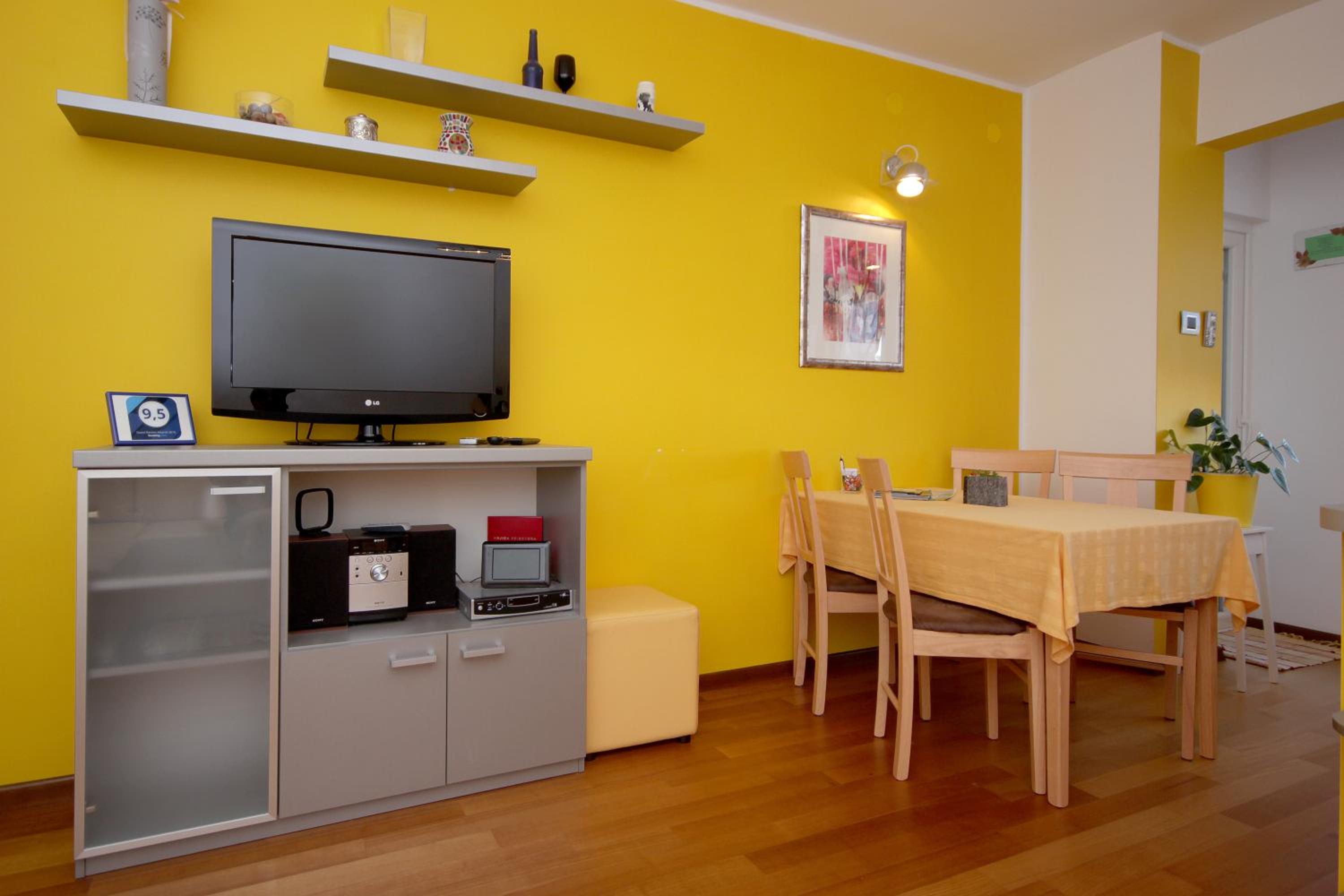 Apartment - Photo 31