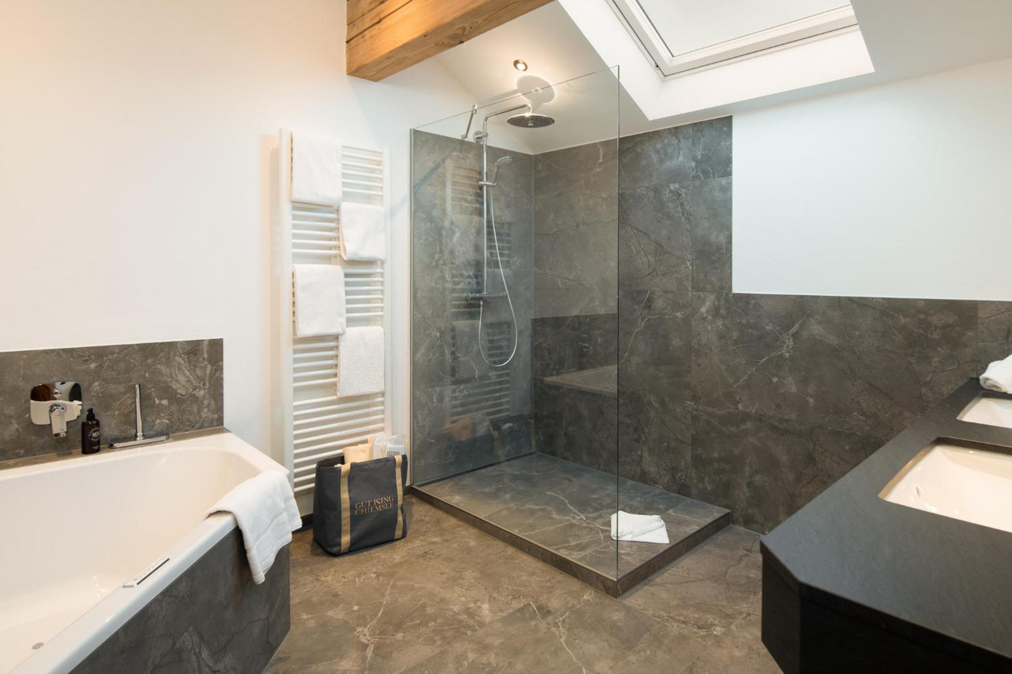 Suite photo 2