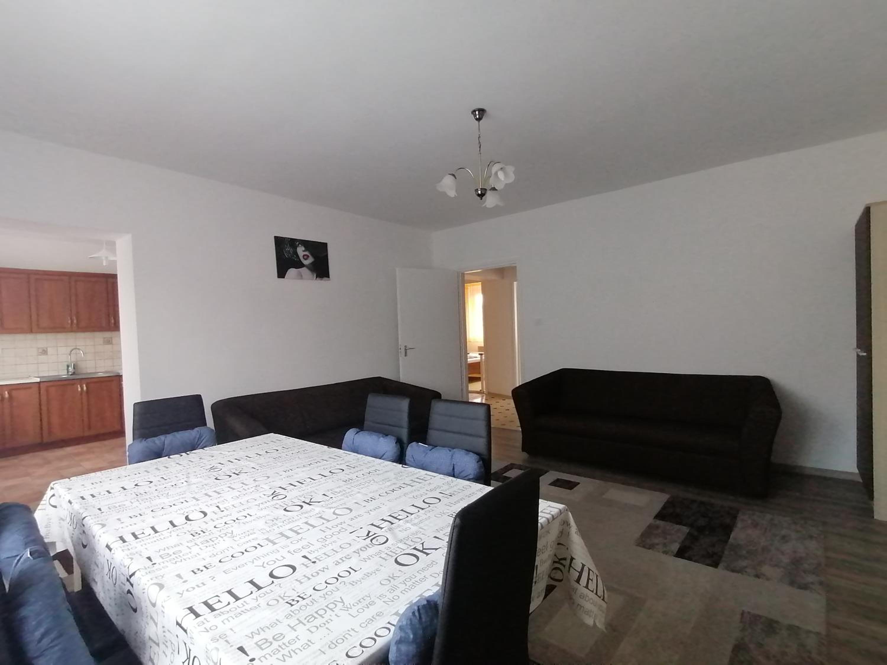 Three-Bedroom House - Photo 4