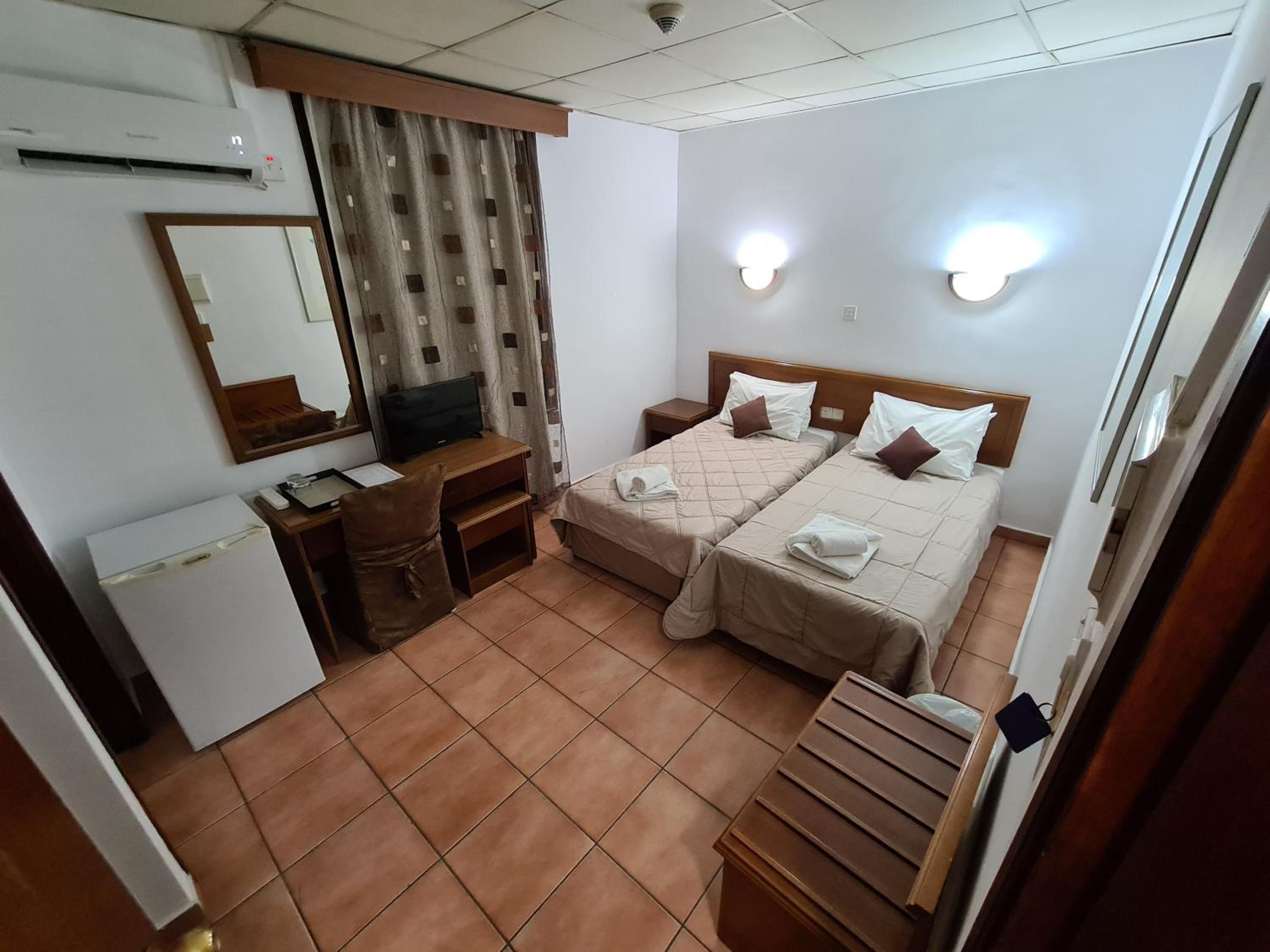 Budget Twin Room photo 1