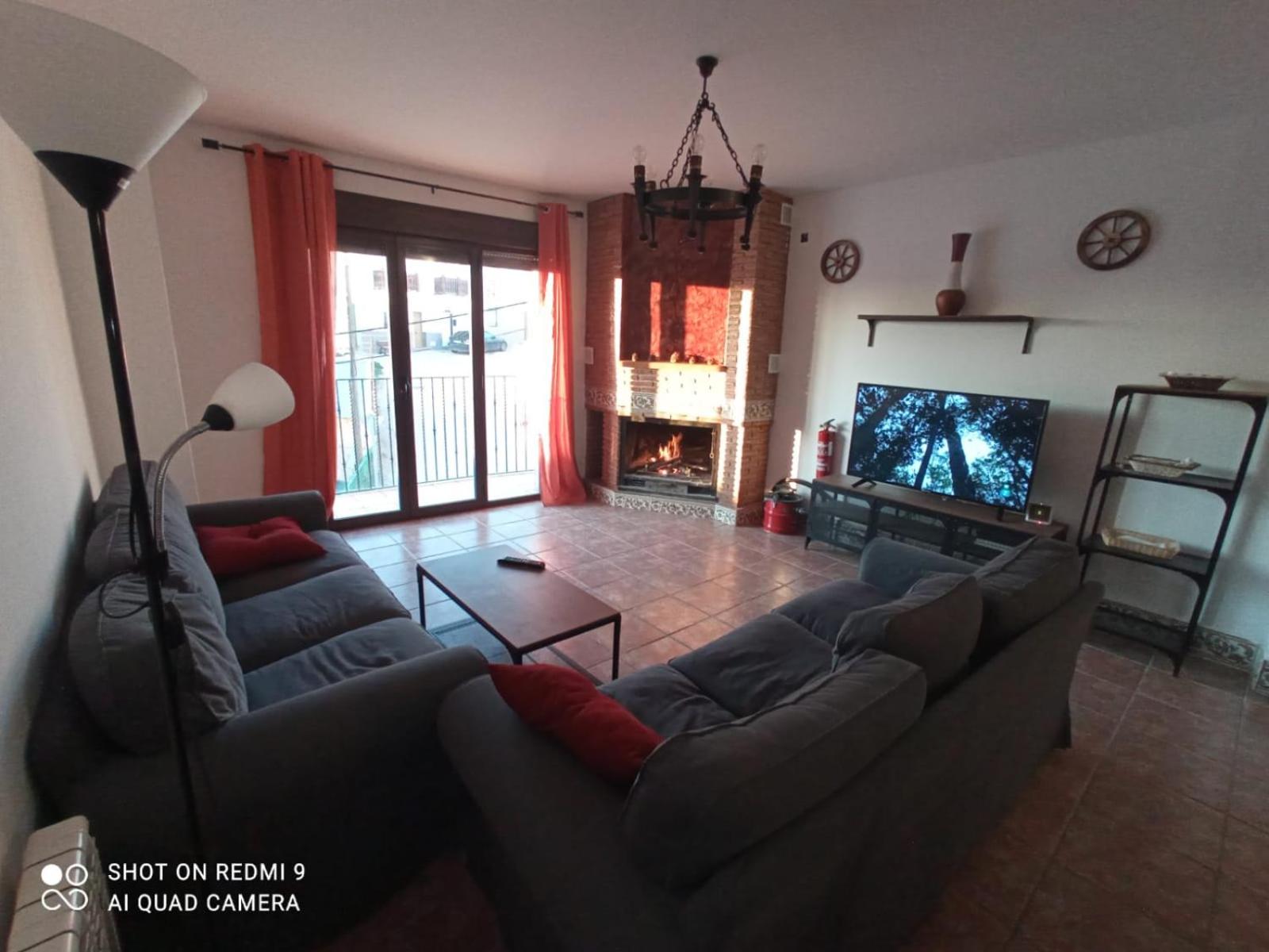 Casa de cuatro habitaciones