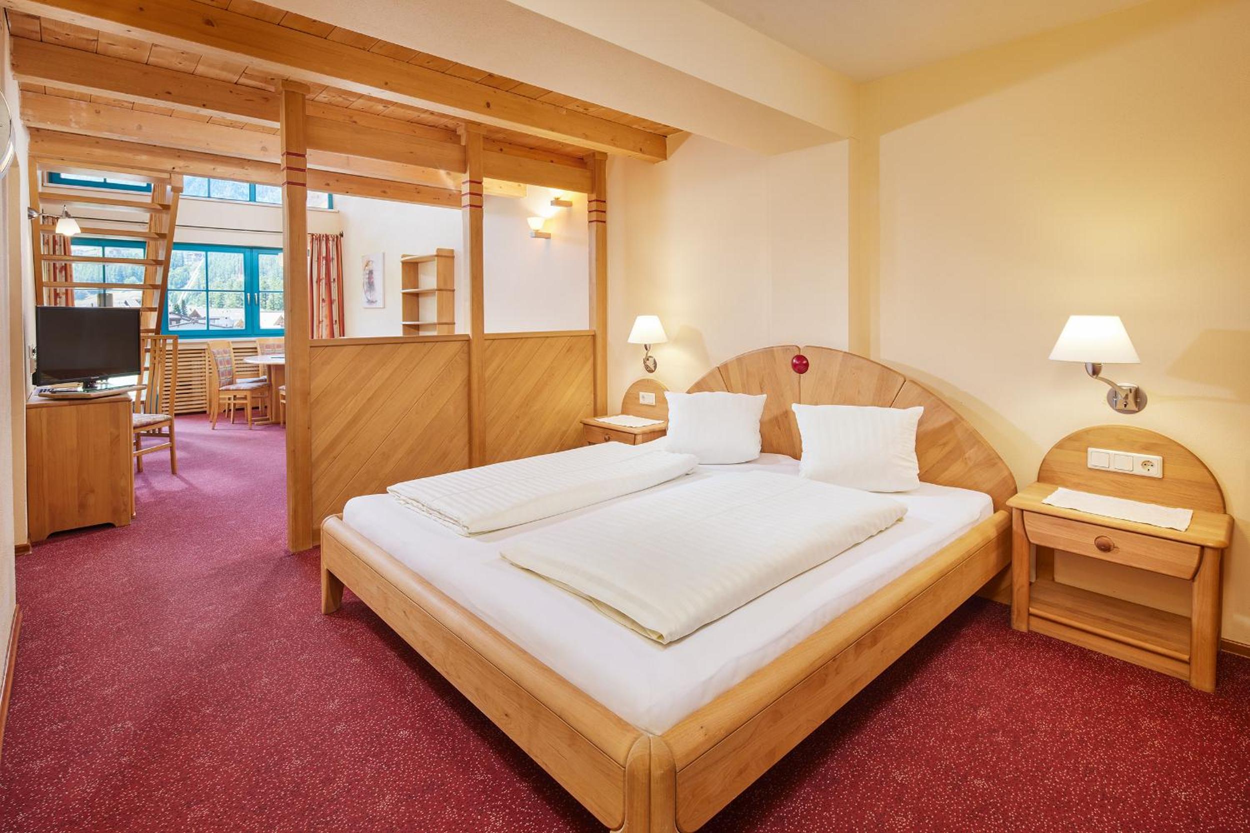 Deluxe Suite - Photo 1