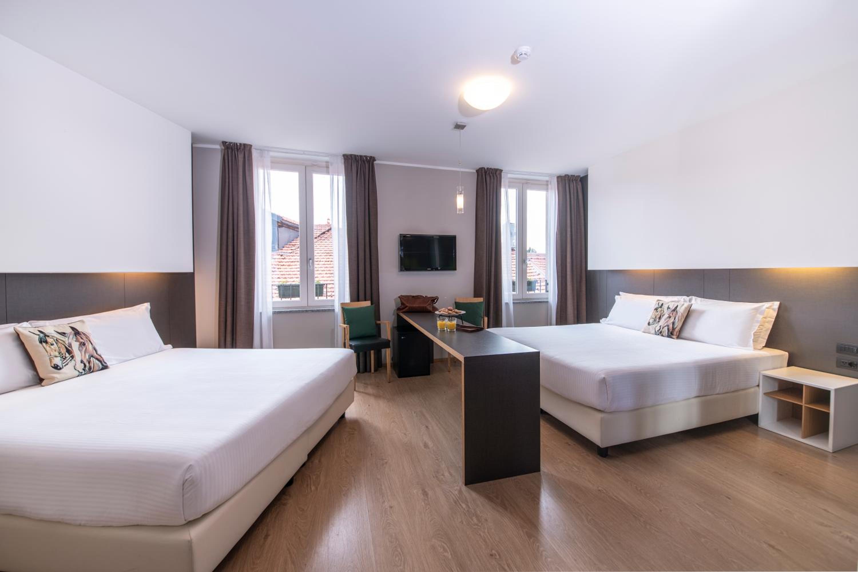 Quadruple Room - Photo 2