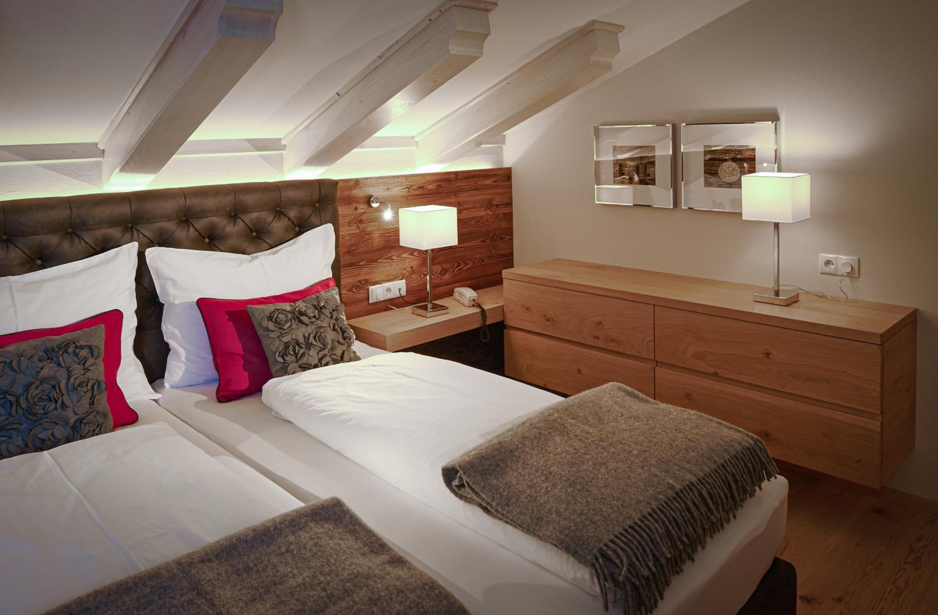Suite with Balcony - Photo 15