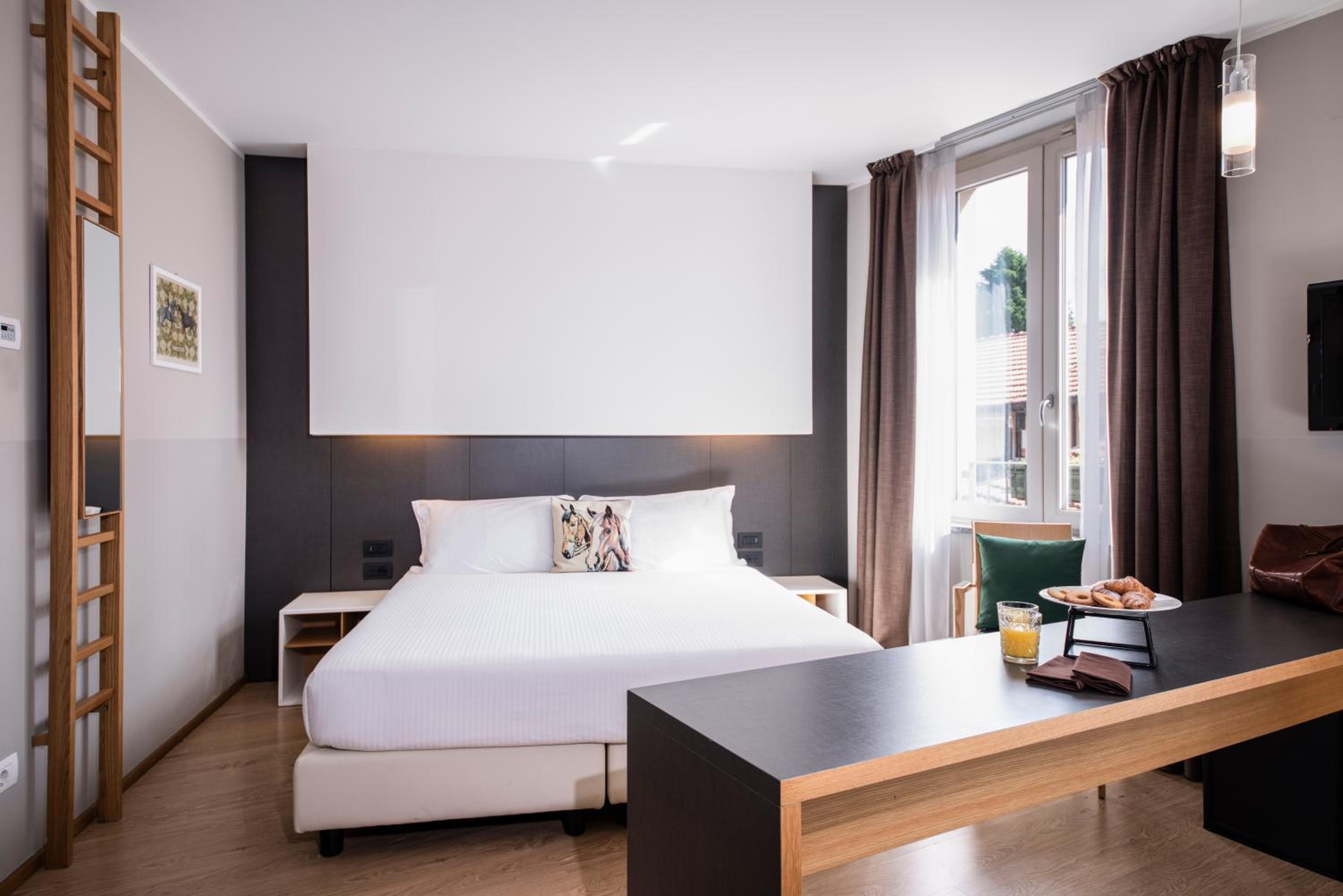 Double Room - Photo 3