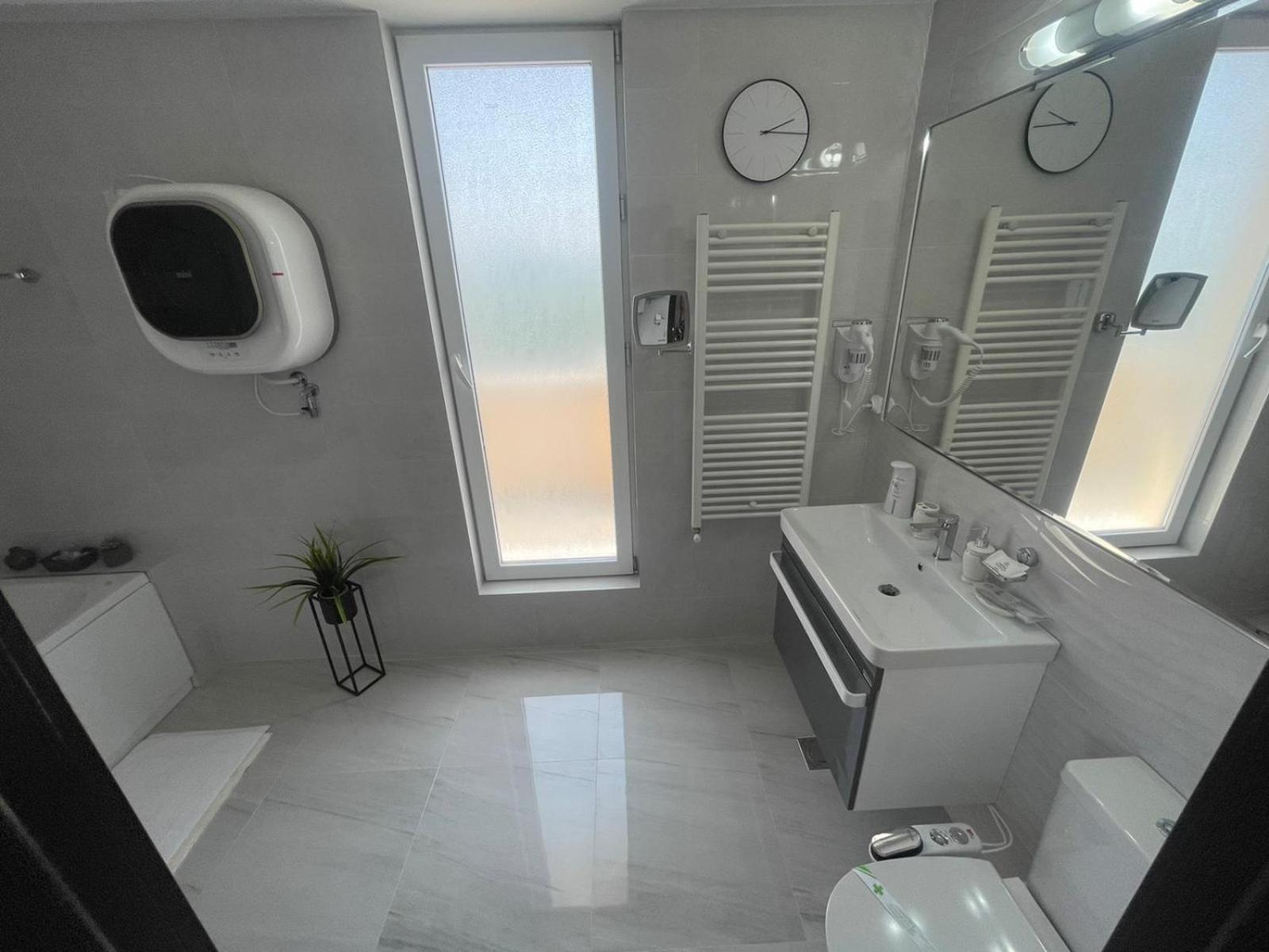 Apartment with Sea View - Photo 63