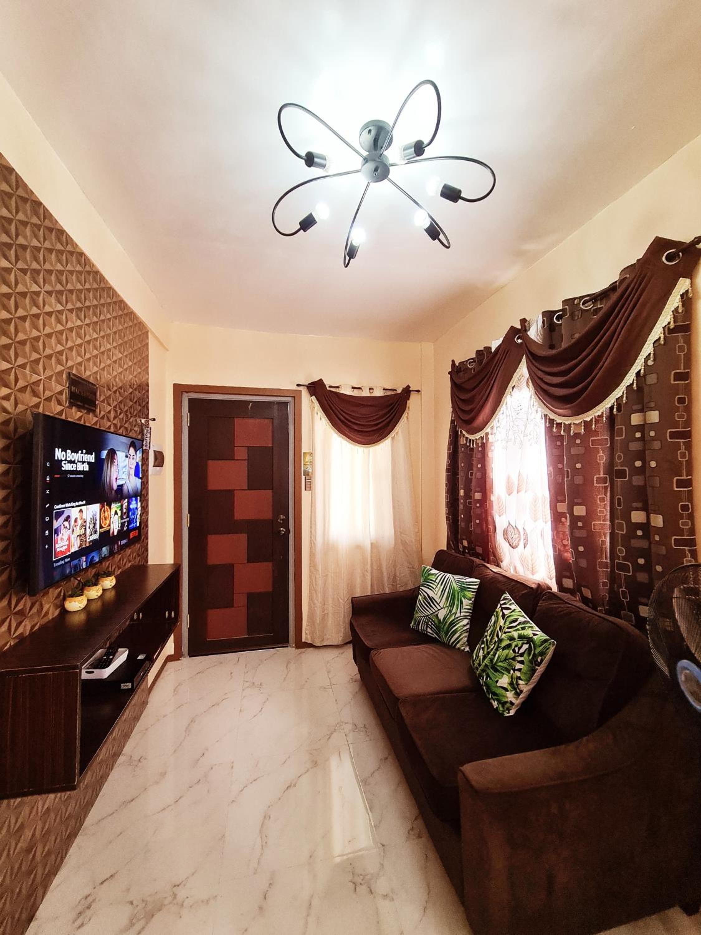 Two-Bedroom Apartment - Photo 1