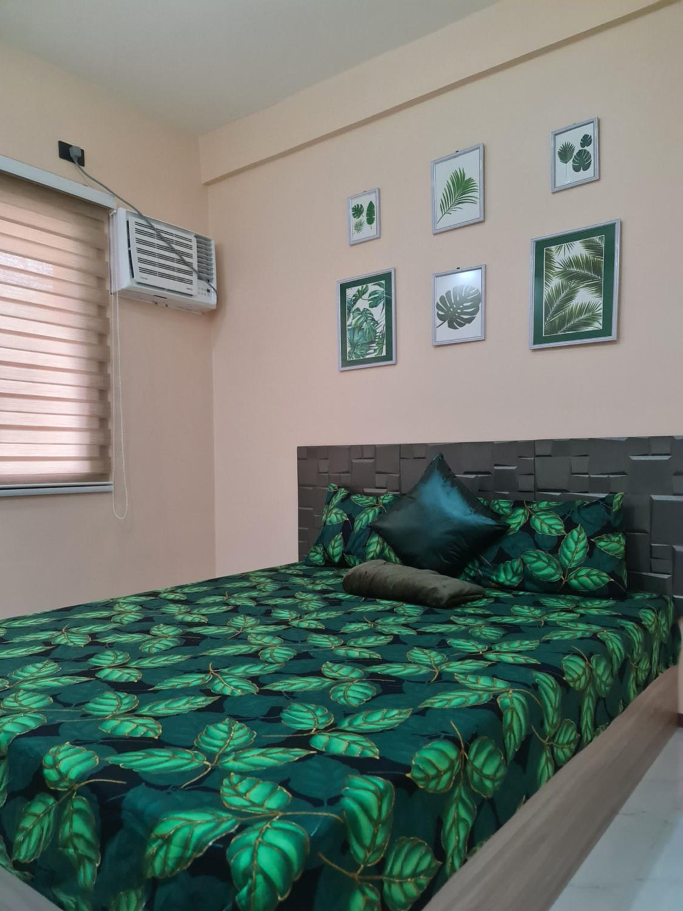 Two-Bedroom Apartment - Photo 35