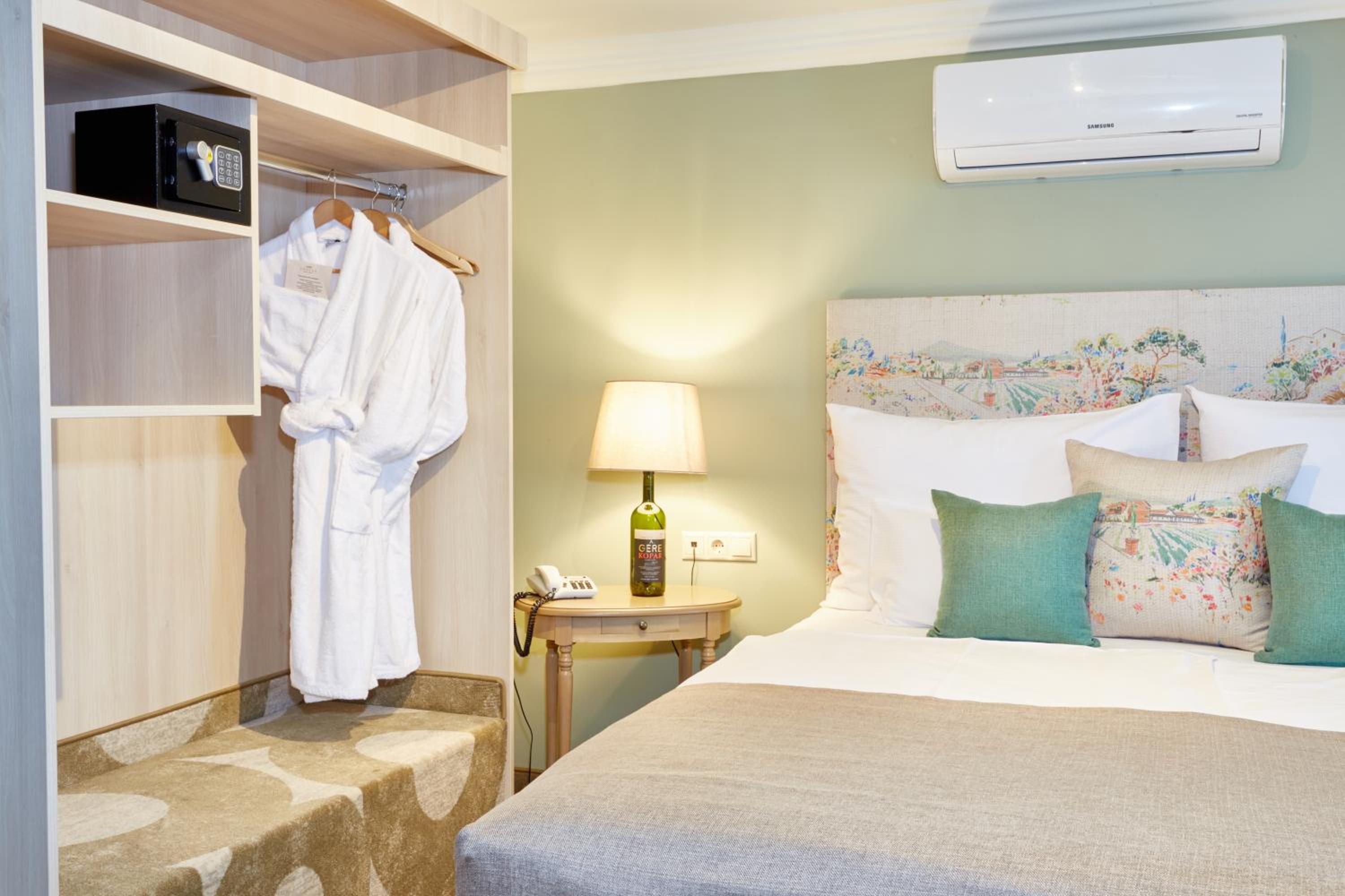 Family Suite photo 2