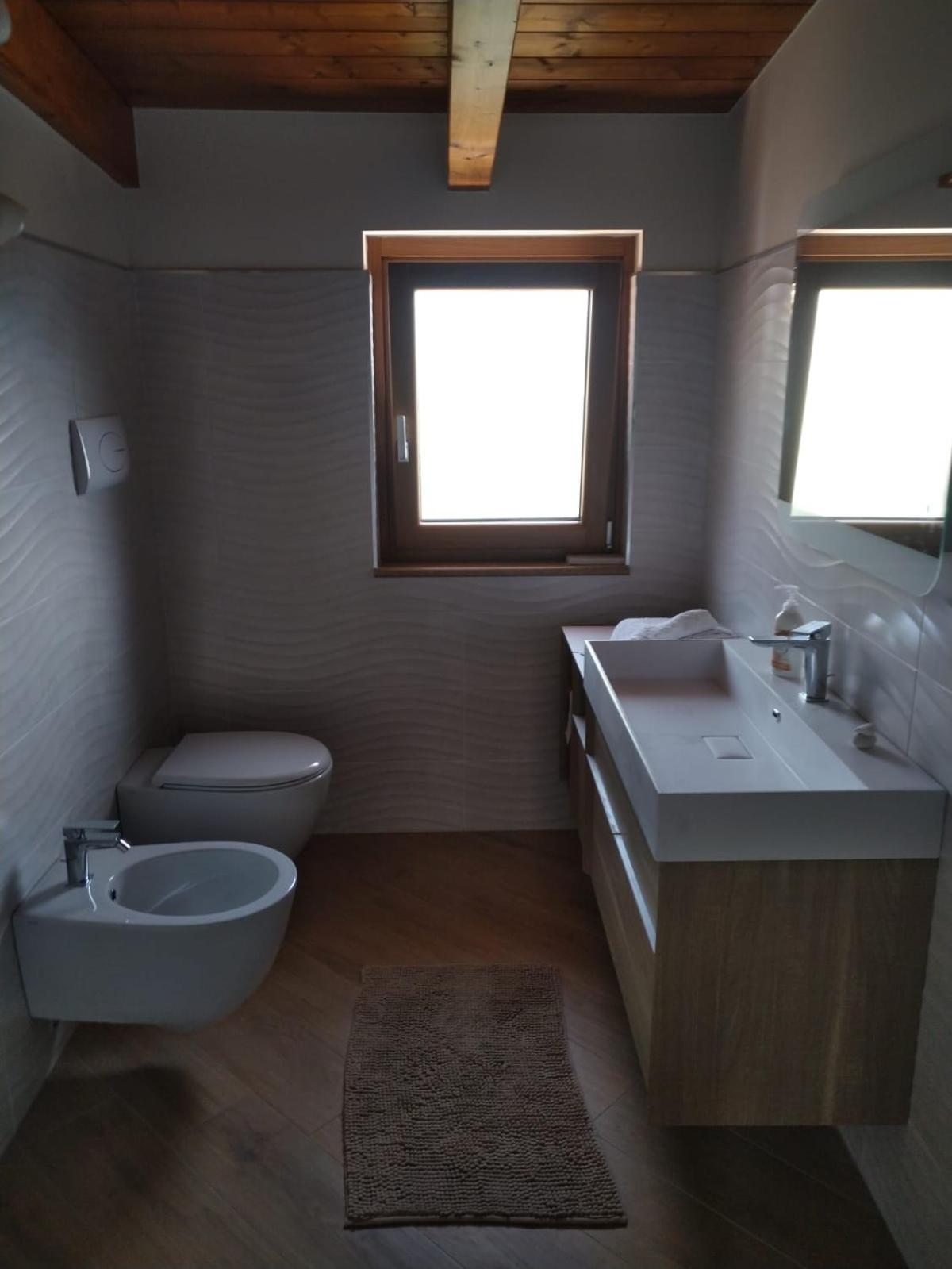 Two-Bedroom Apartment - Photo 5