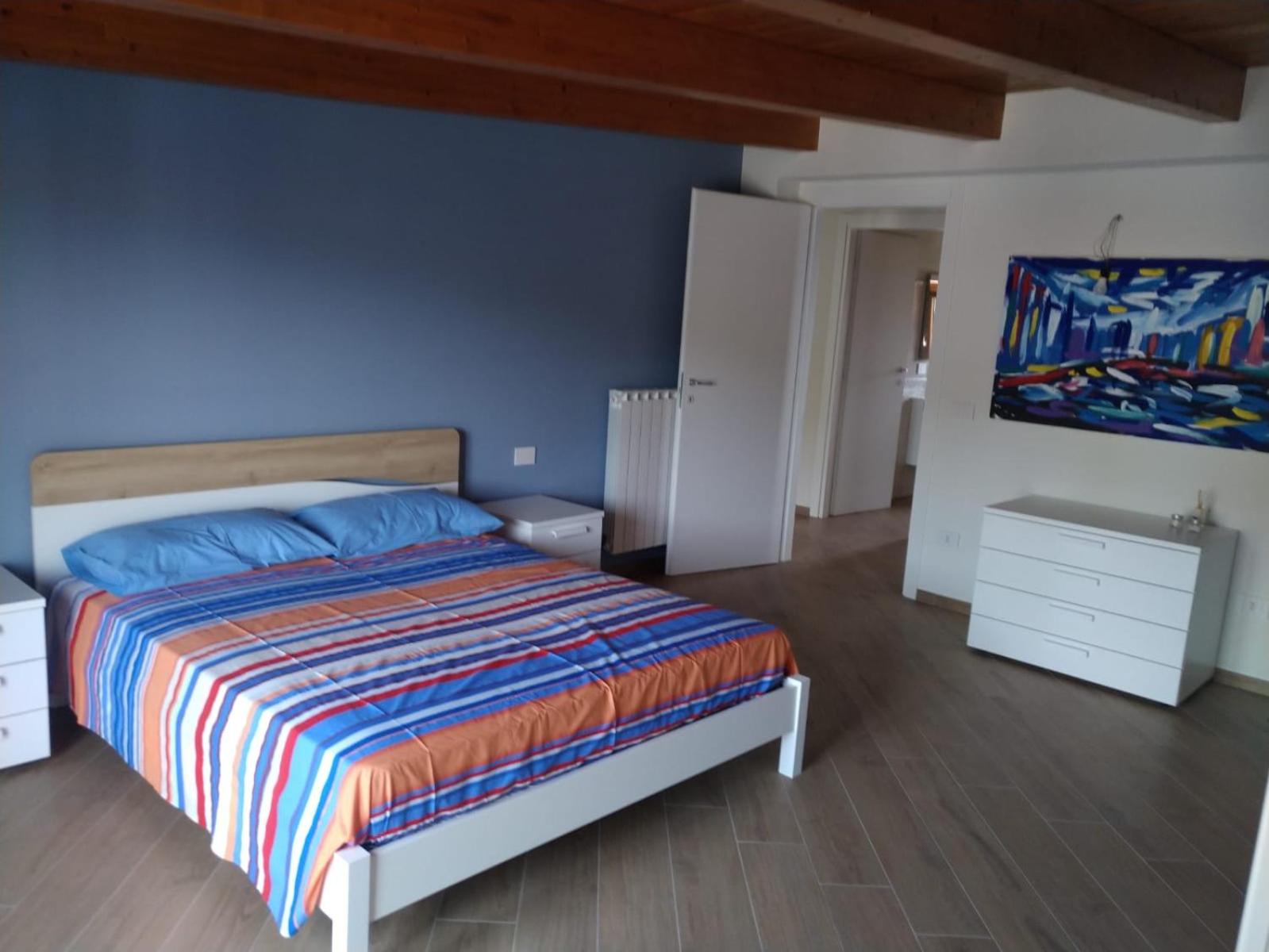 Two-Bedroom Apartment - Photo 18