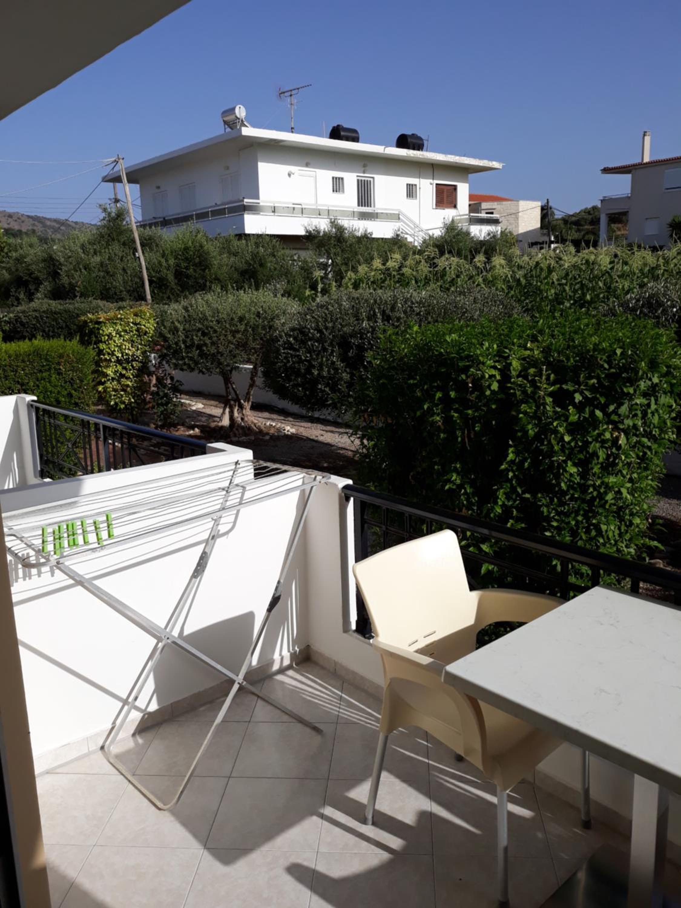 Apartment with Garden View