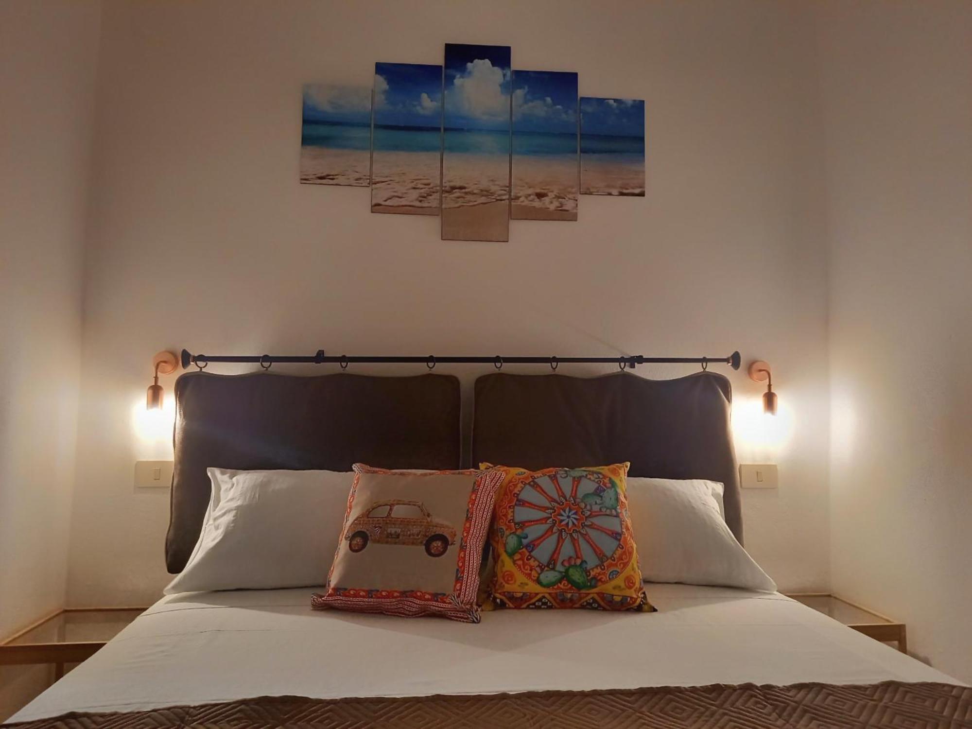 One-Bedroom House - Photo 11
