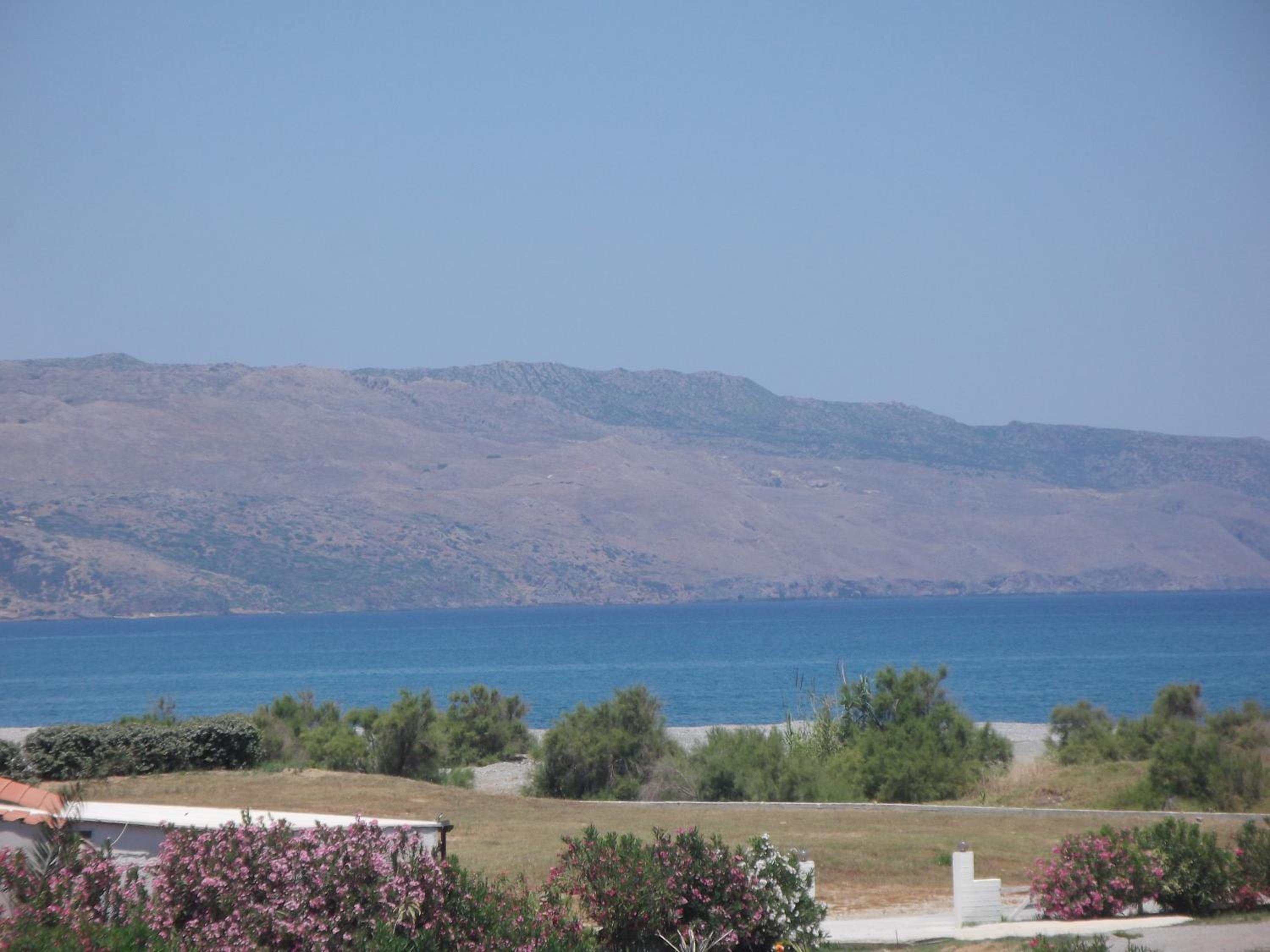 Family Apartment with Panoramic Sea View - Photo 4