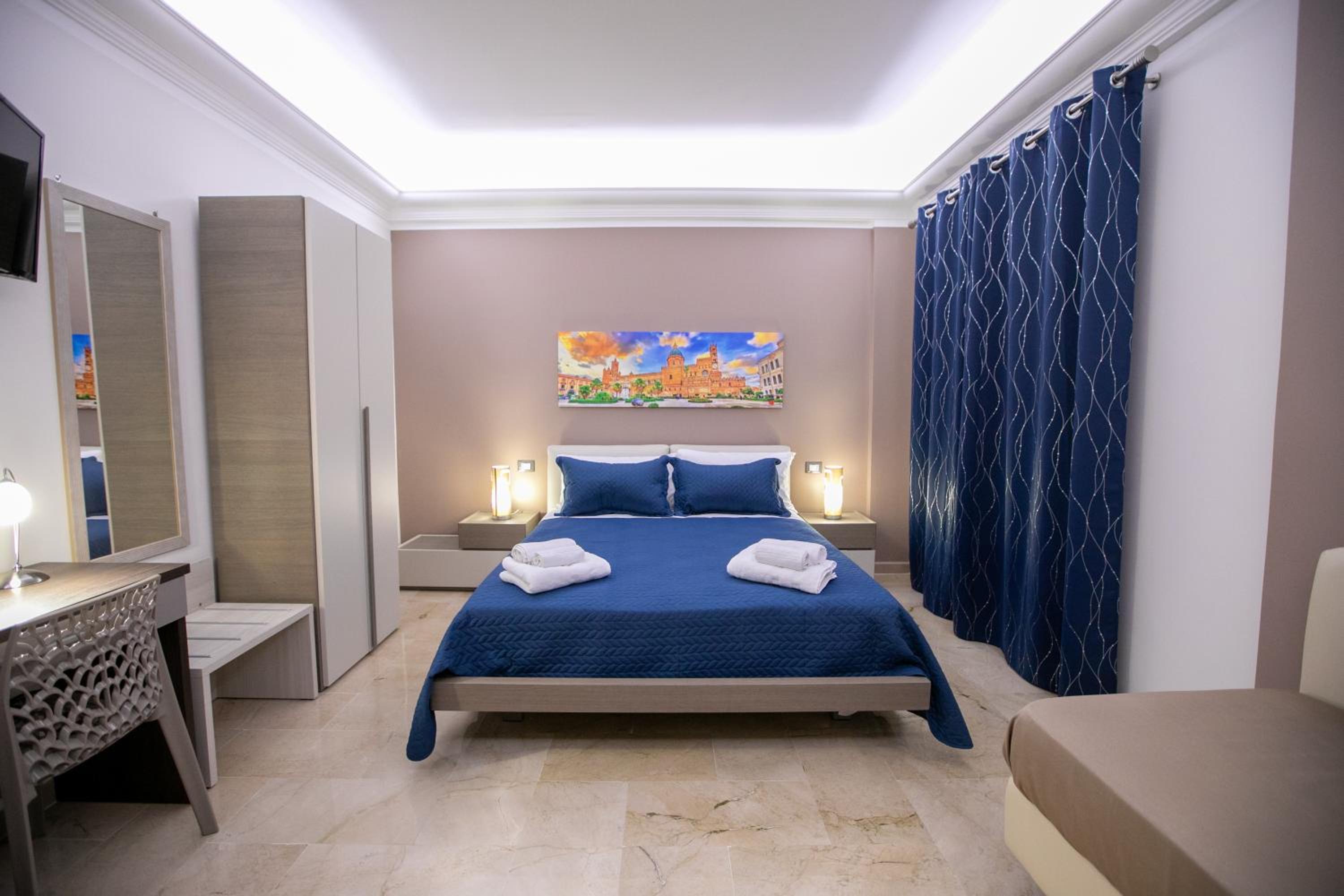 Deluxe Double Room with Extra Bed